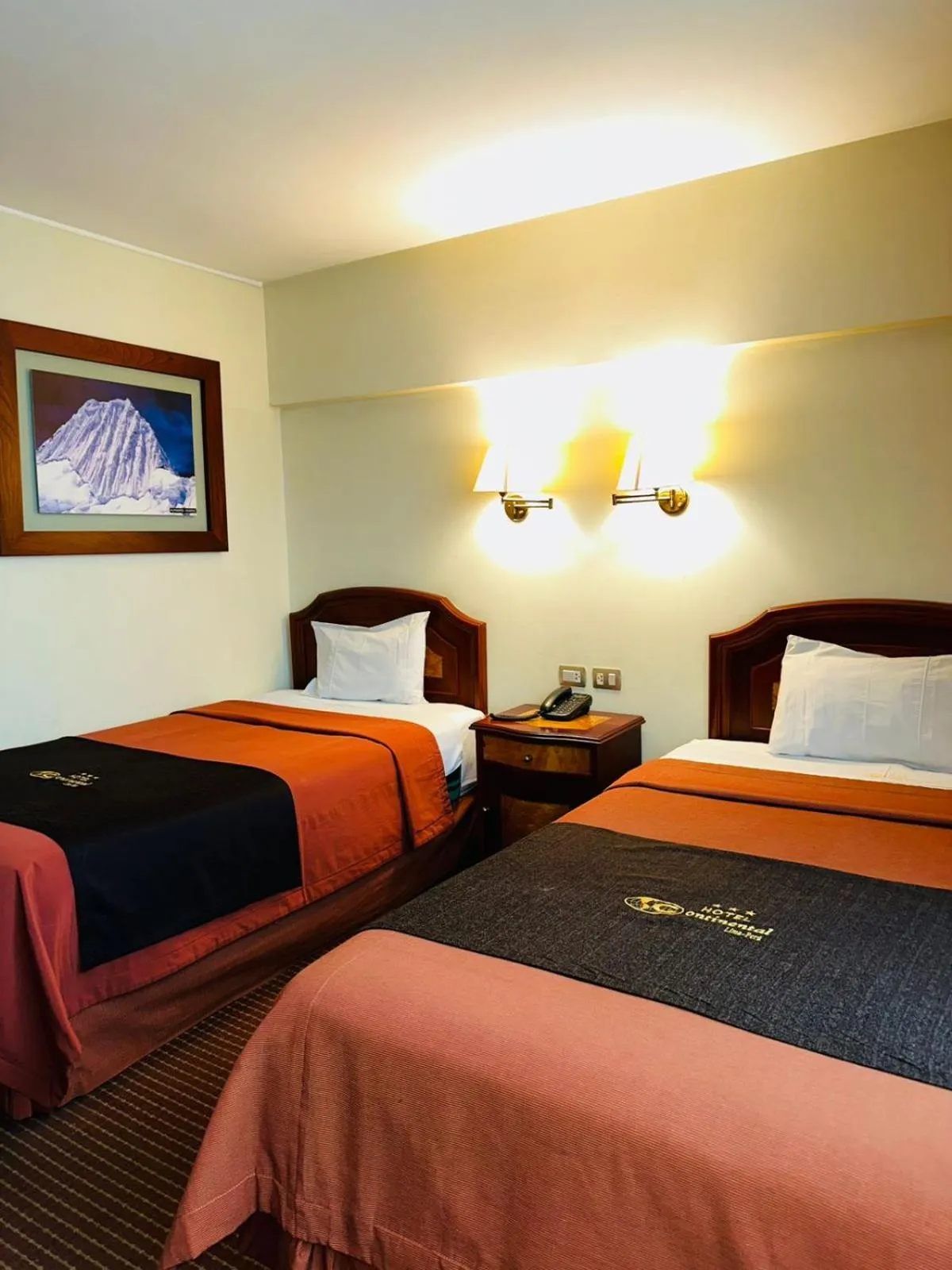 Bed in Hotel Continental Lima