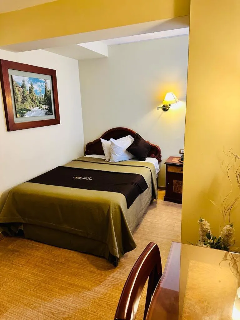 Bed in Hotel Continental Lima