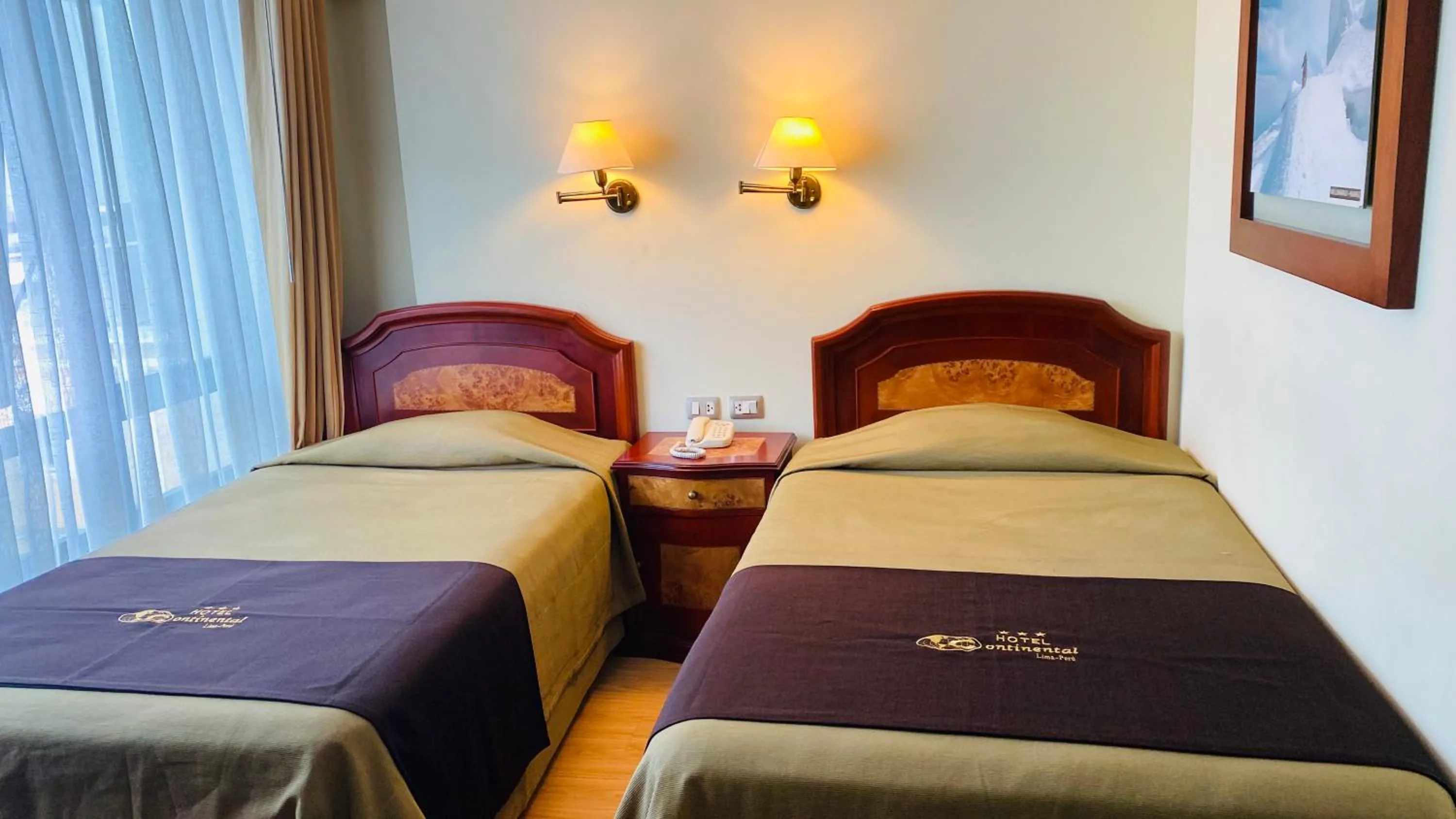 Bed in Hotel Continental Lima