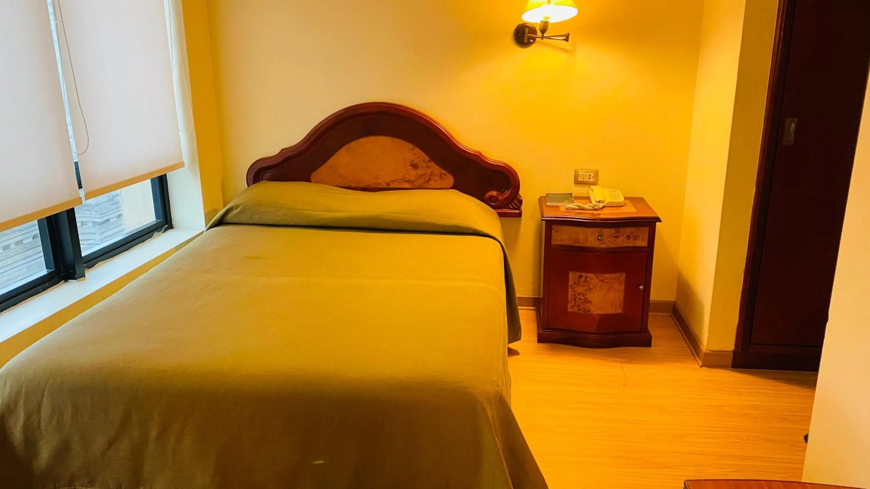 Bed in Hotel Continental Lima