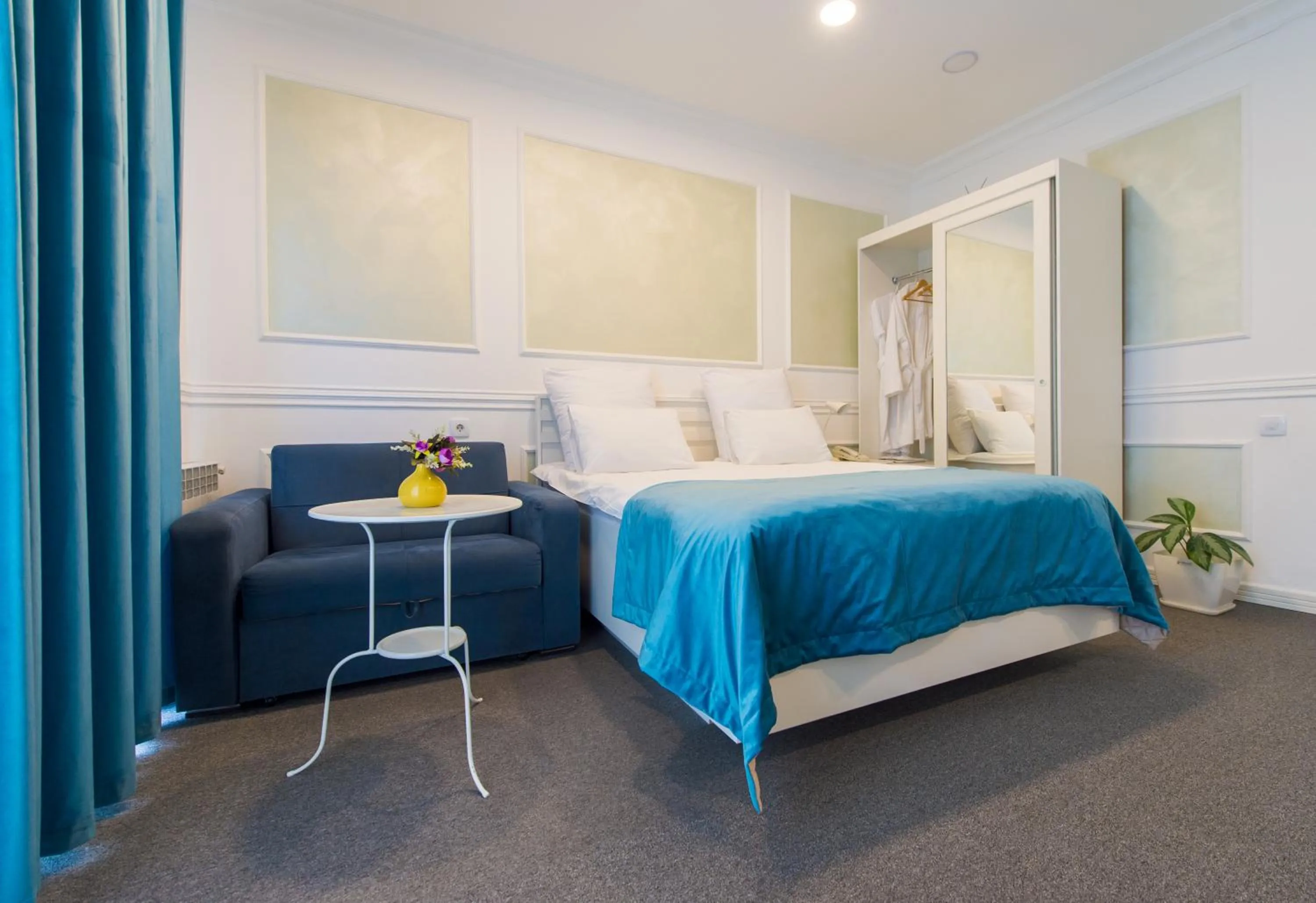 Bed in Two Seasons Boutique Hotel Baku