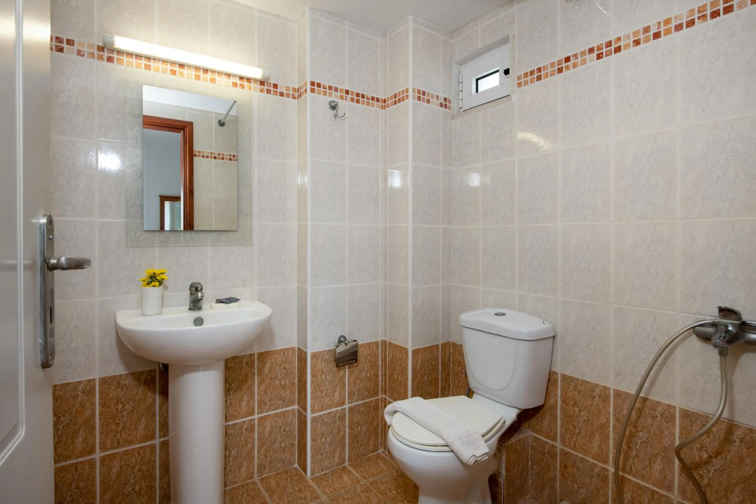 Shower in Sunrise Apartments