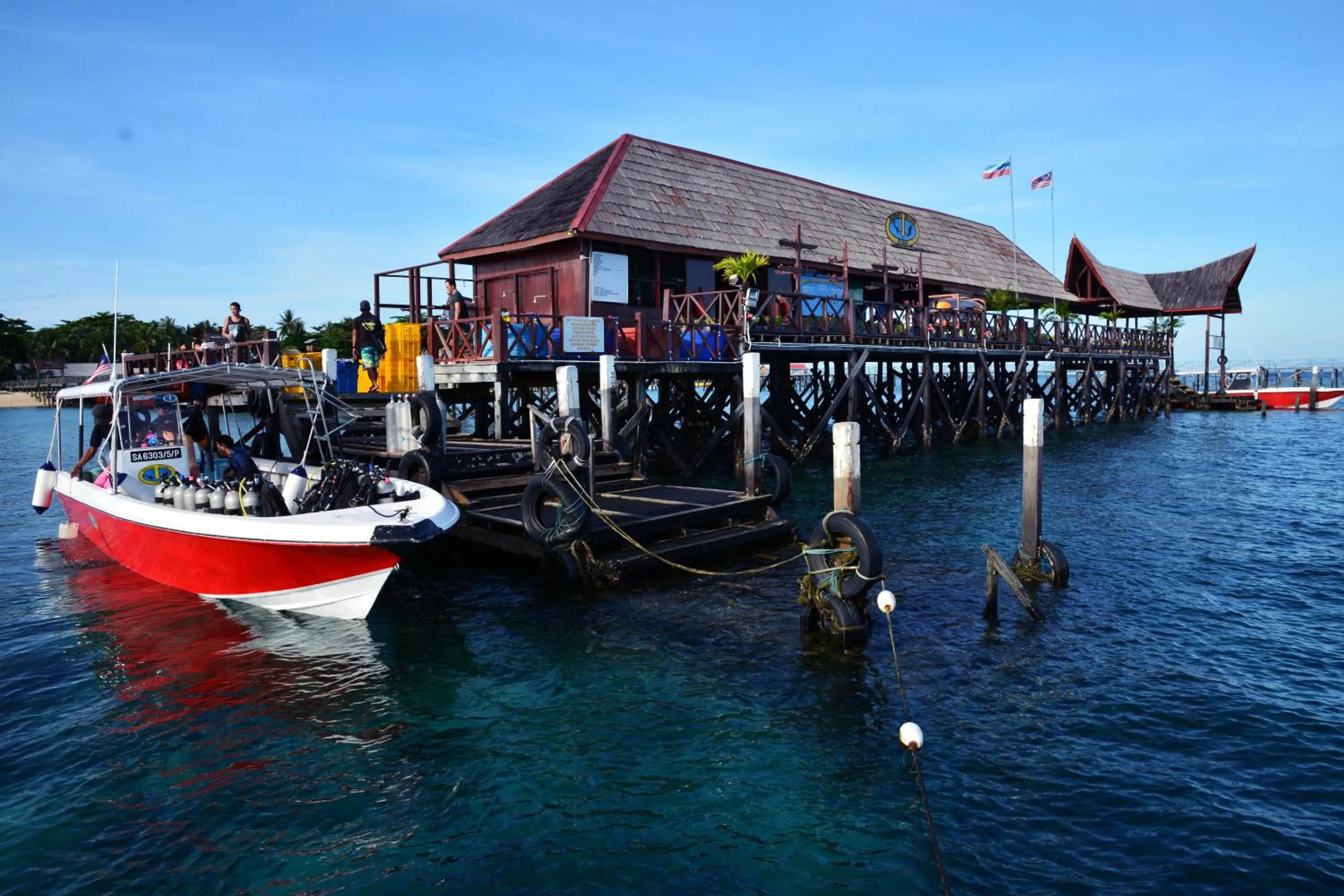 Property building in Borneo Divers Mabul Resort
