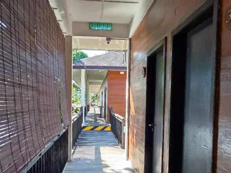 Borneo Divers Mabul Resort