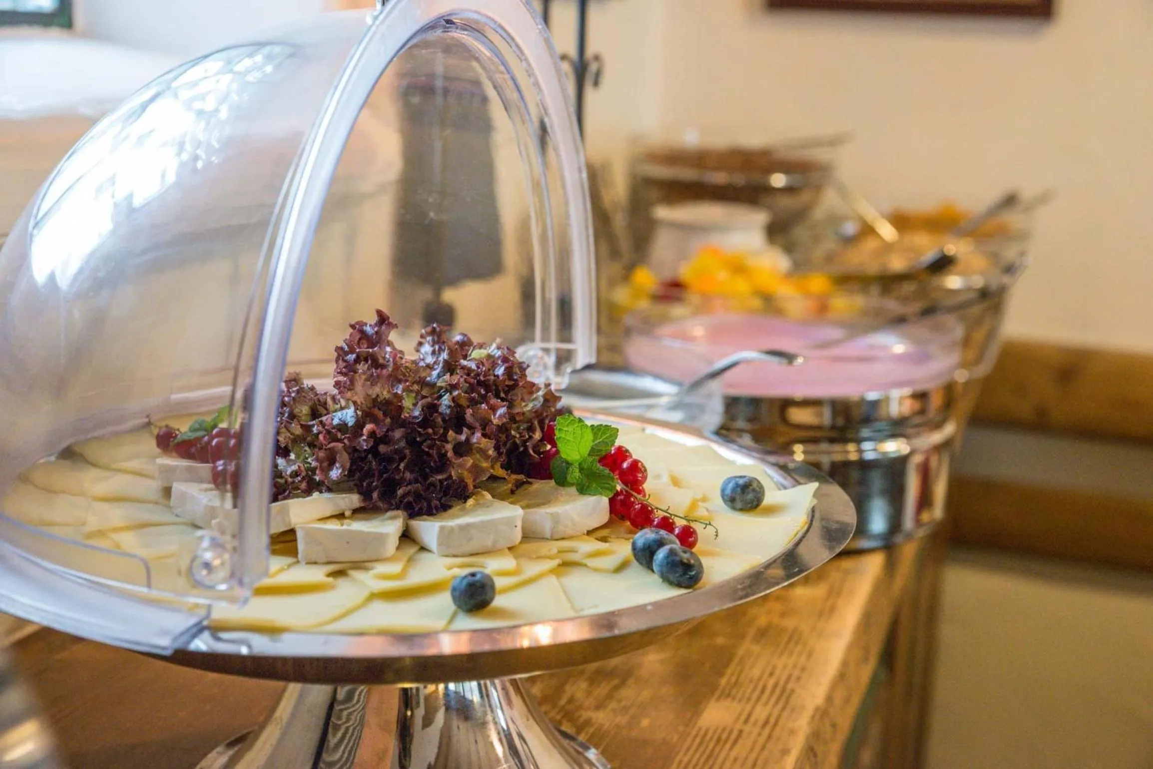 Buffet breakfast in Landhotel zum Metzgerwirt