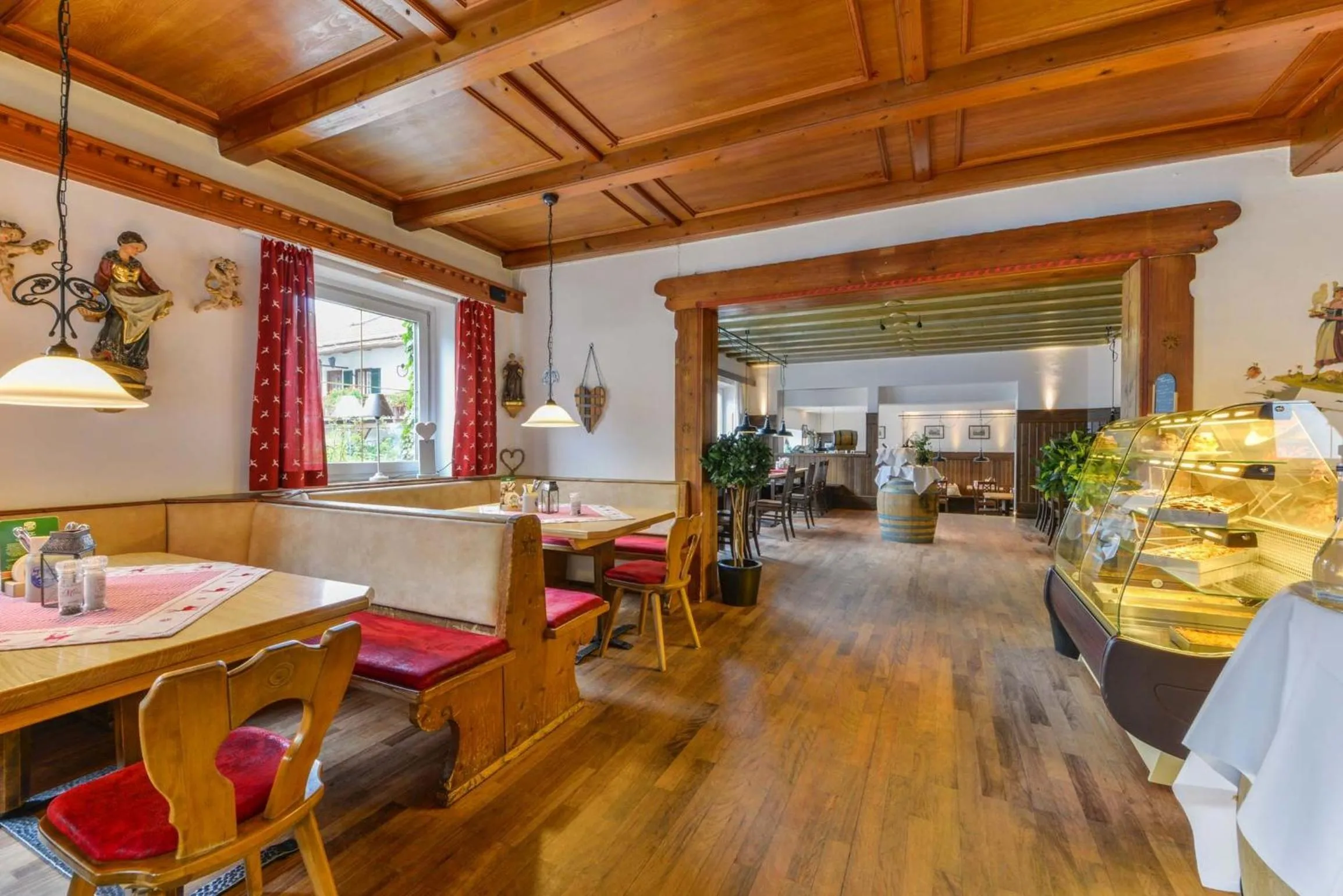 Restaurant/places to eat in Landhotel zum Metzgerwirt