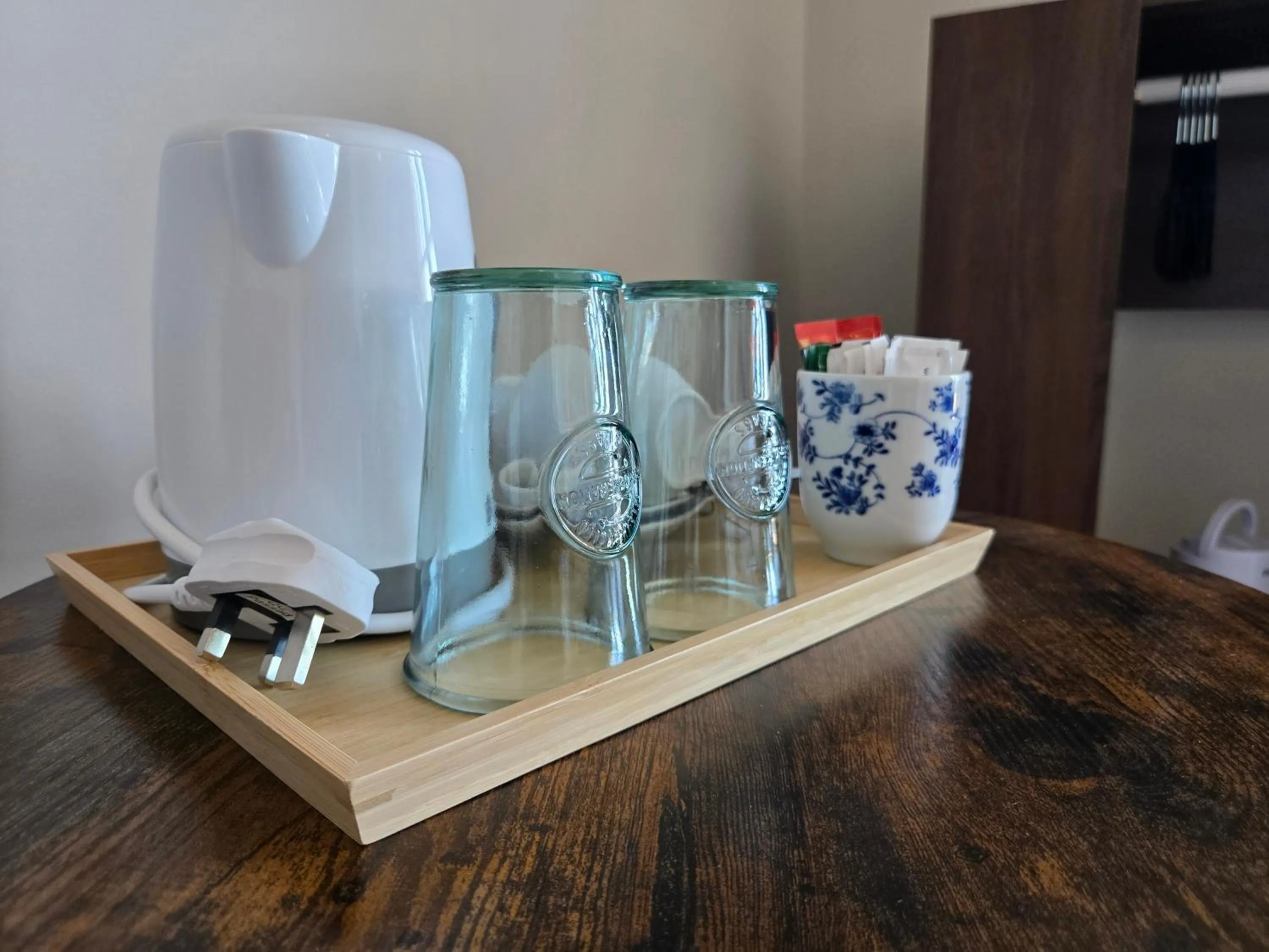 Coffee/tea facilities in Royal Lion Hotel