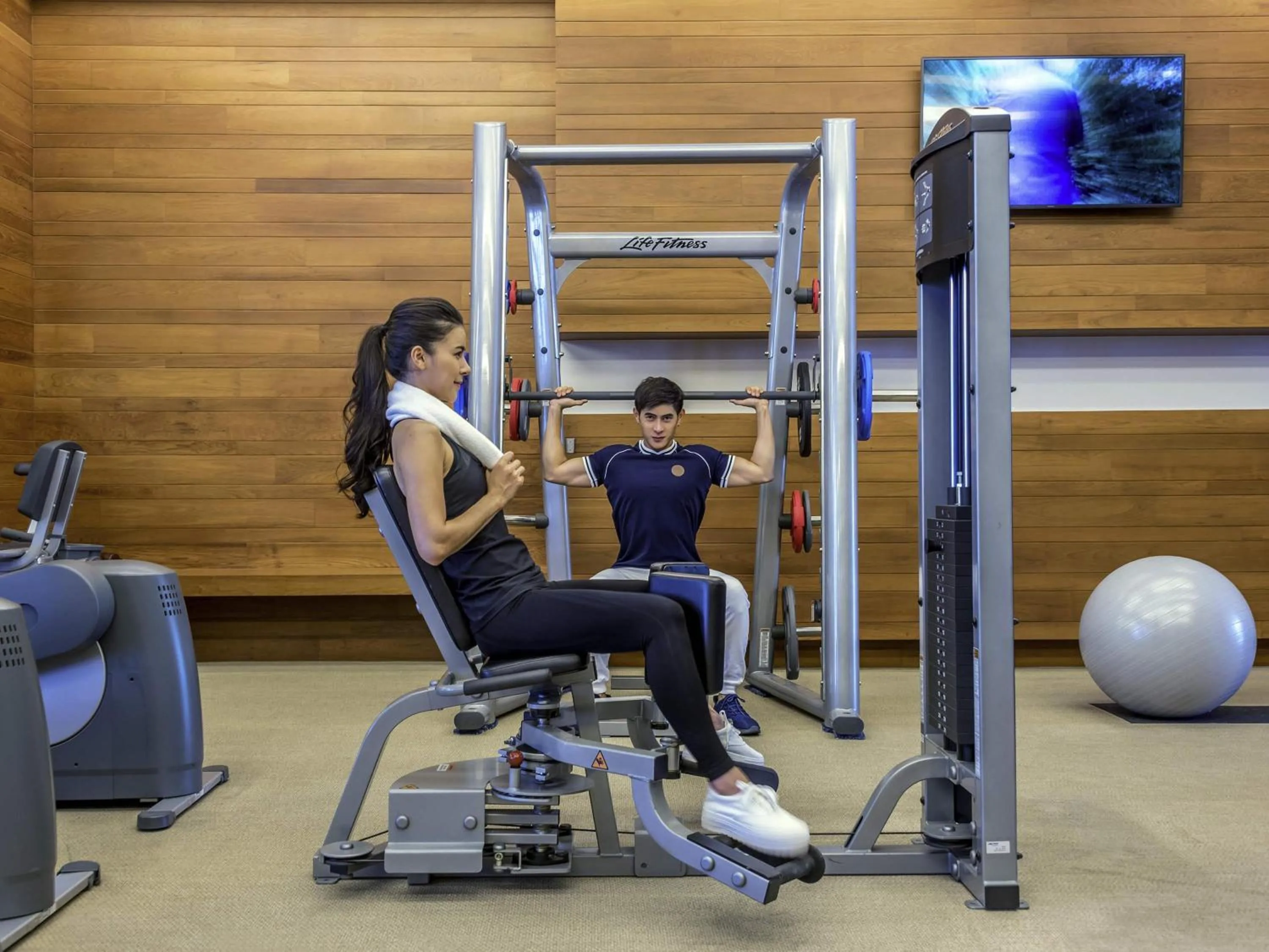 Fitness centre/facilities in Pullman Bangkok King Power