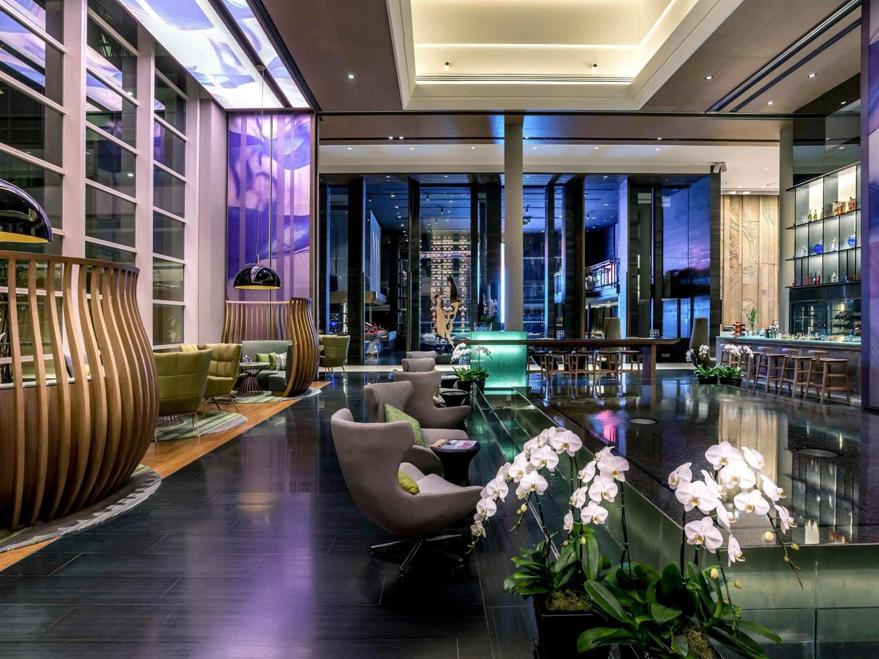 Lounge or bar in Pullman Bangkok King Power