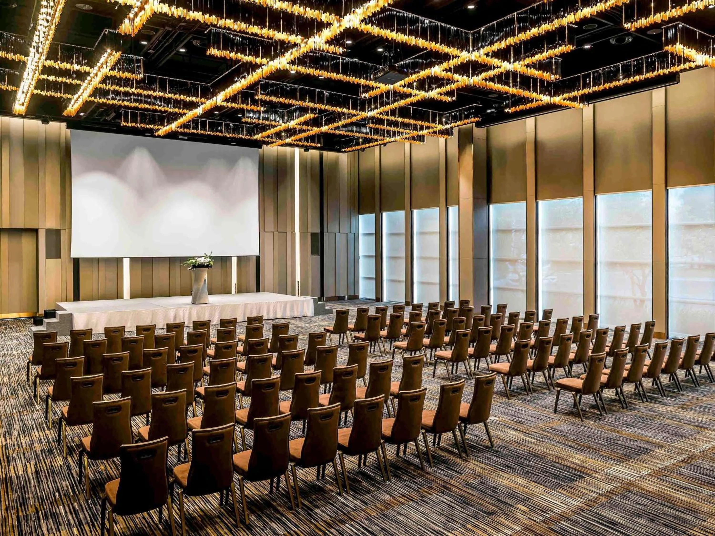 Meeting/conference room in Pullman Bangkok King Power