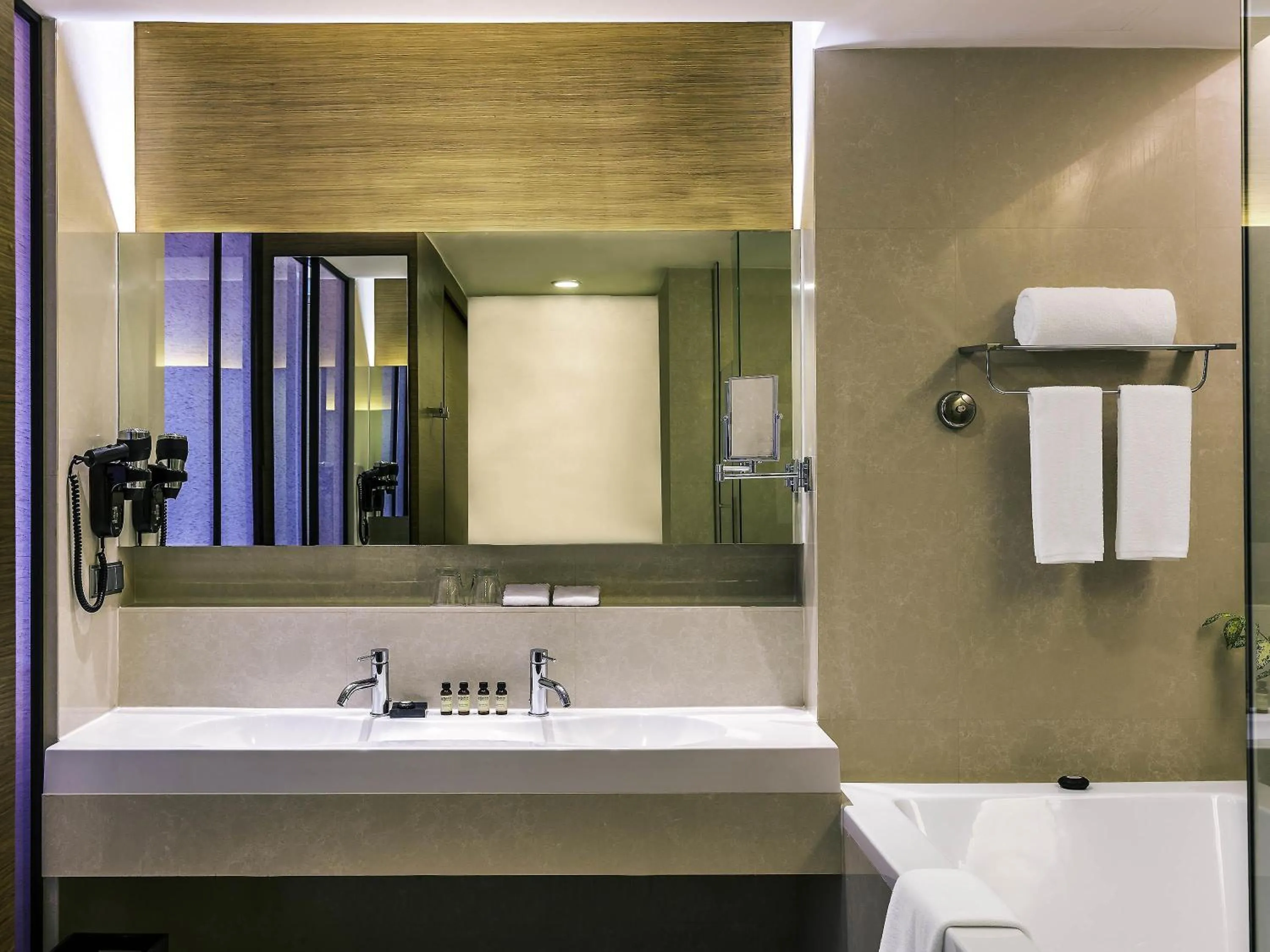 Bedroom in Pullman Bangkok King Power