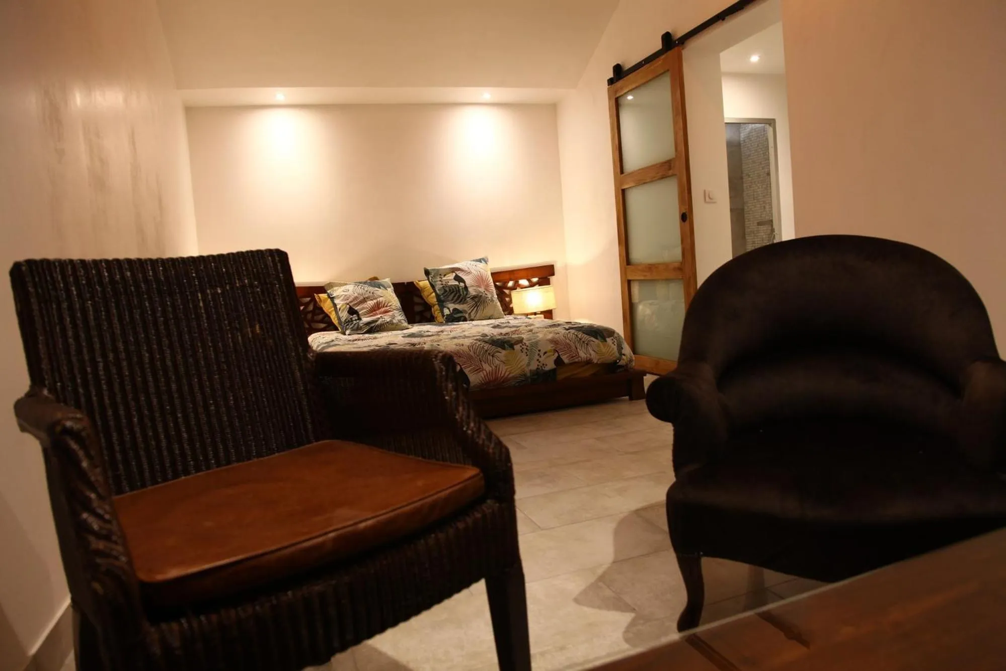 Bathroom, Bed in Villa Margaux