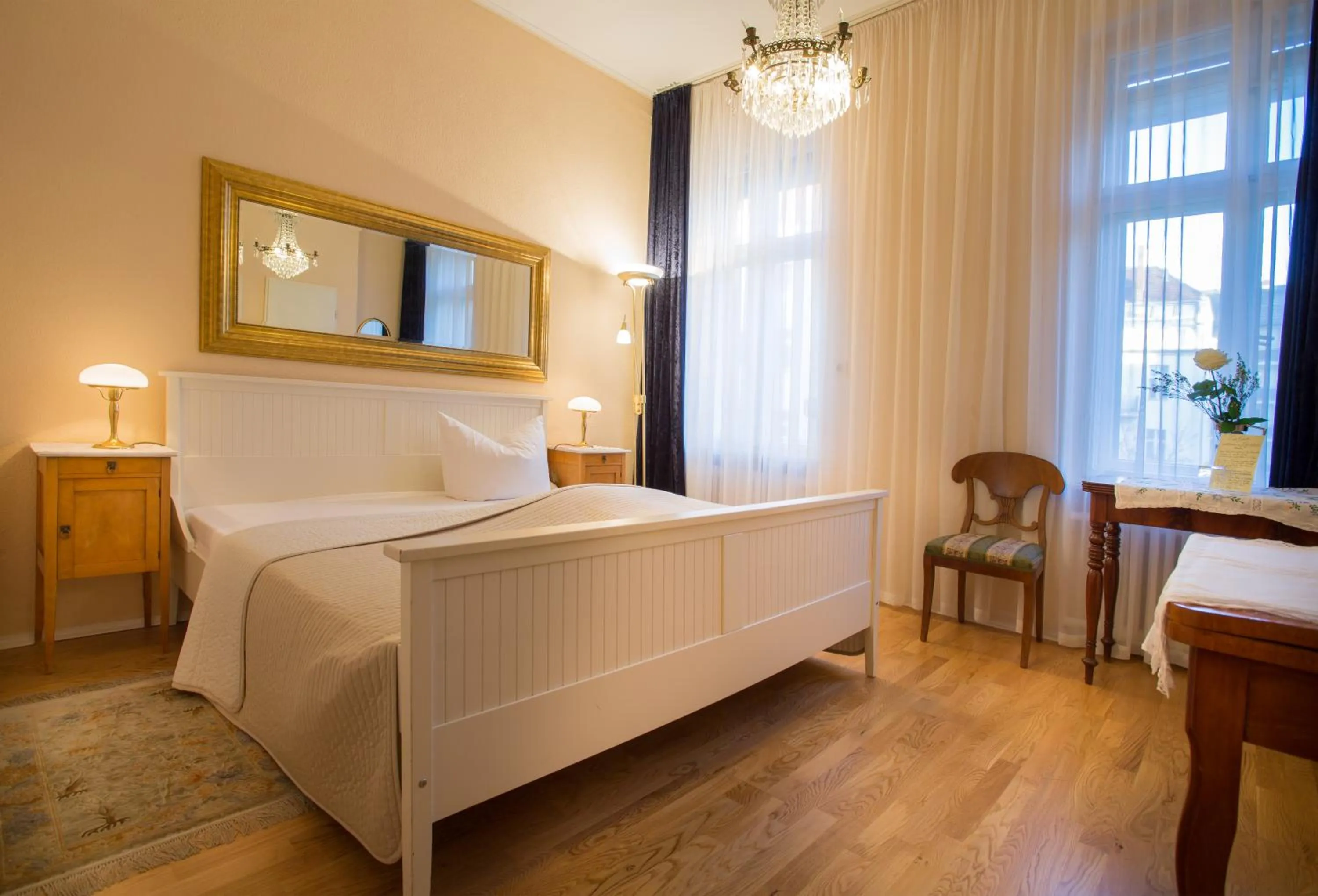 Bed in Das Literaturhotel Berlin