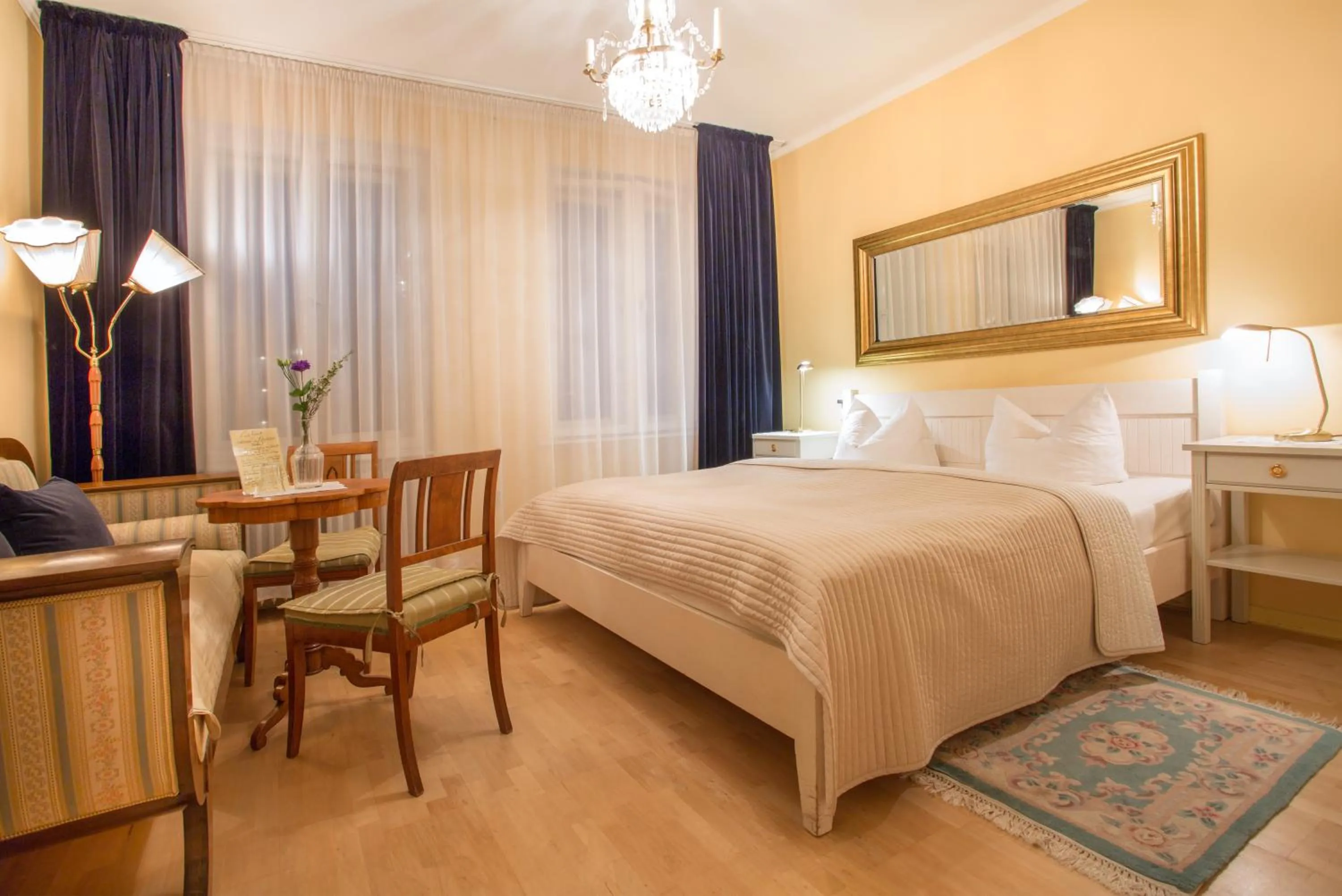 Bed in Das Literaturhotel Berlin