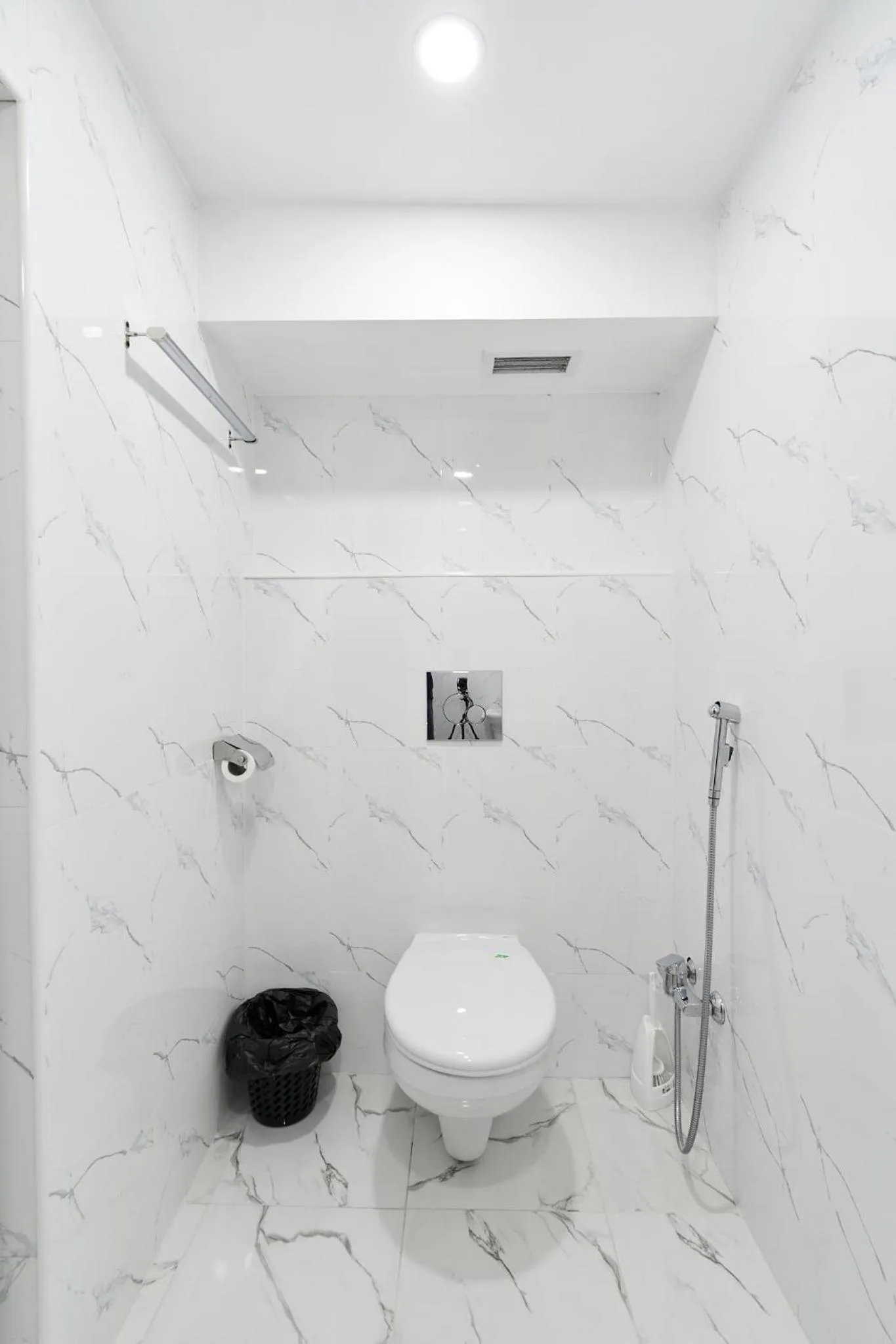 Toilet in 7 days hotel