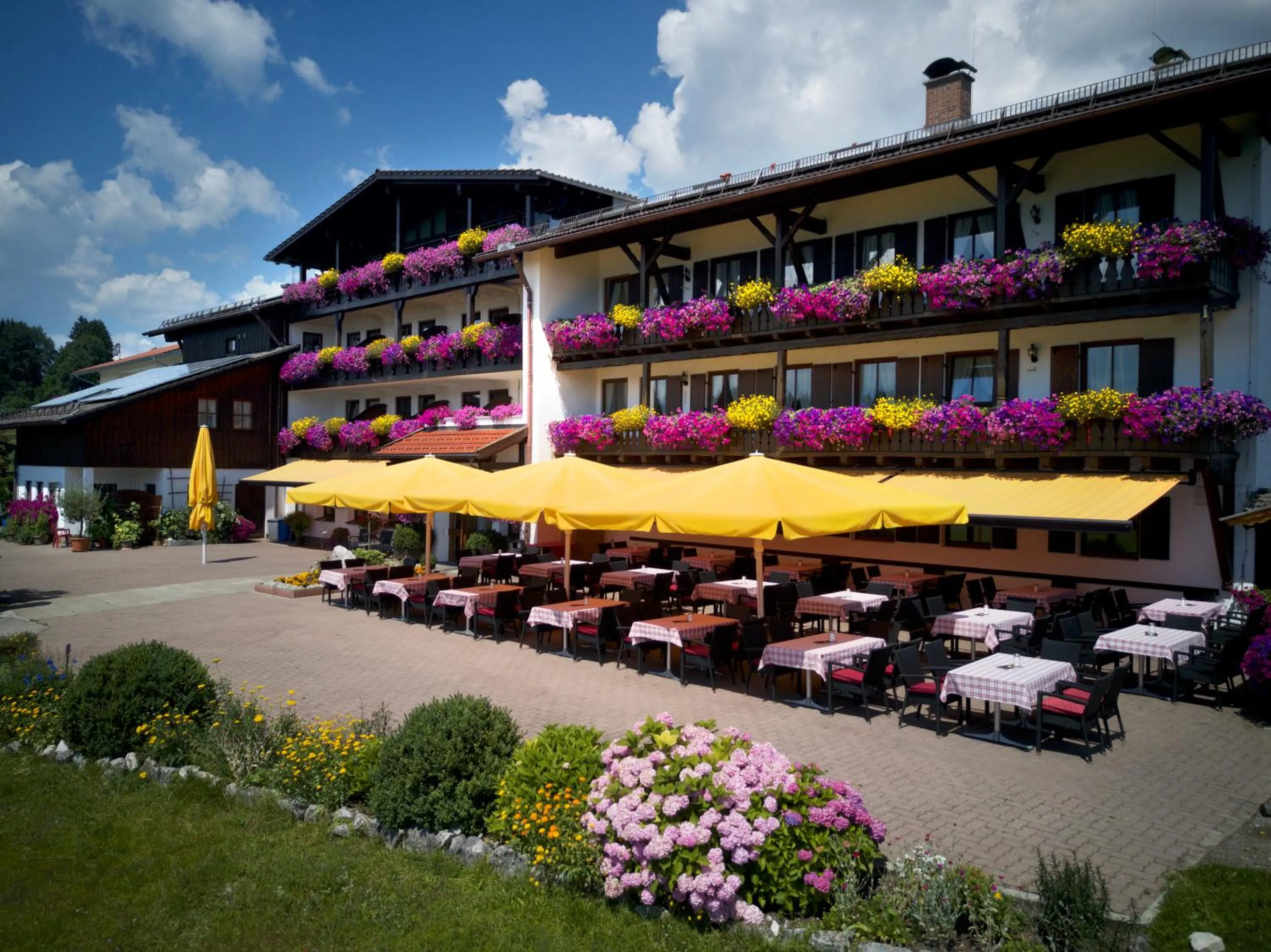 Property building in Landhotel Schwarzenbach - Wellness & Spa