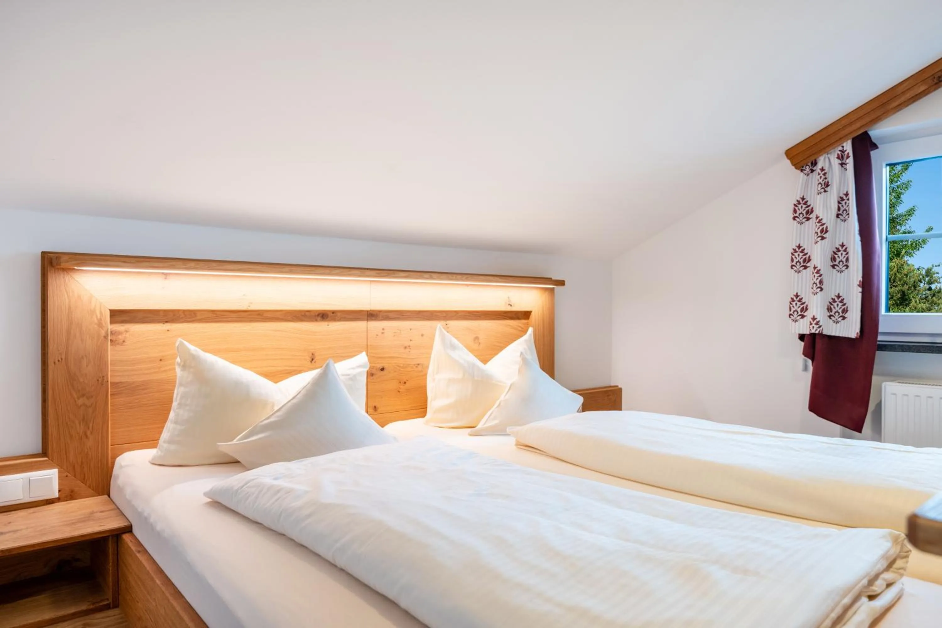Bedroom, Bed in Landhotel Schwarzenbach - Wellness & Spa