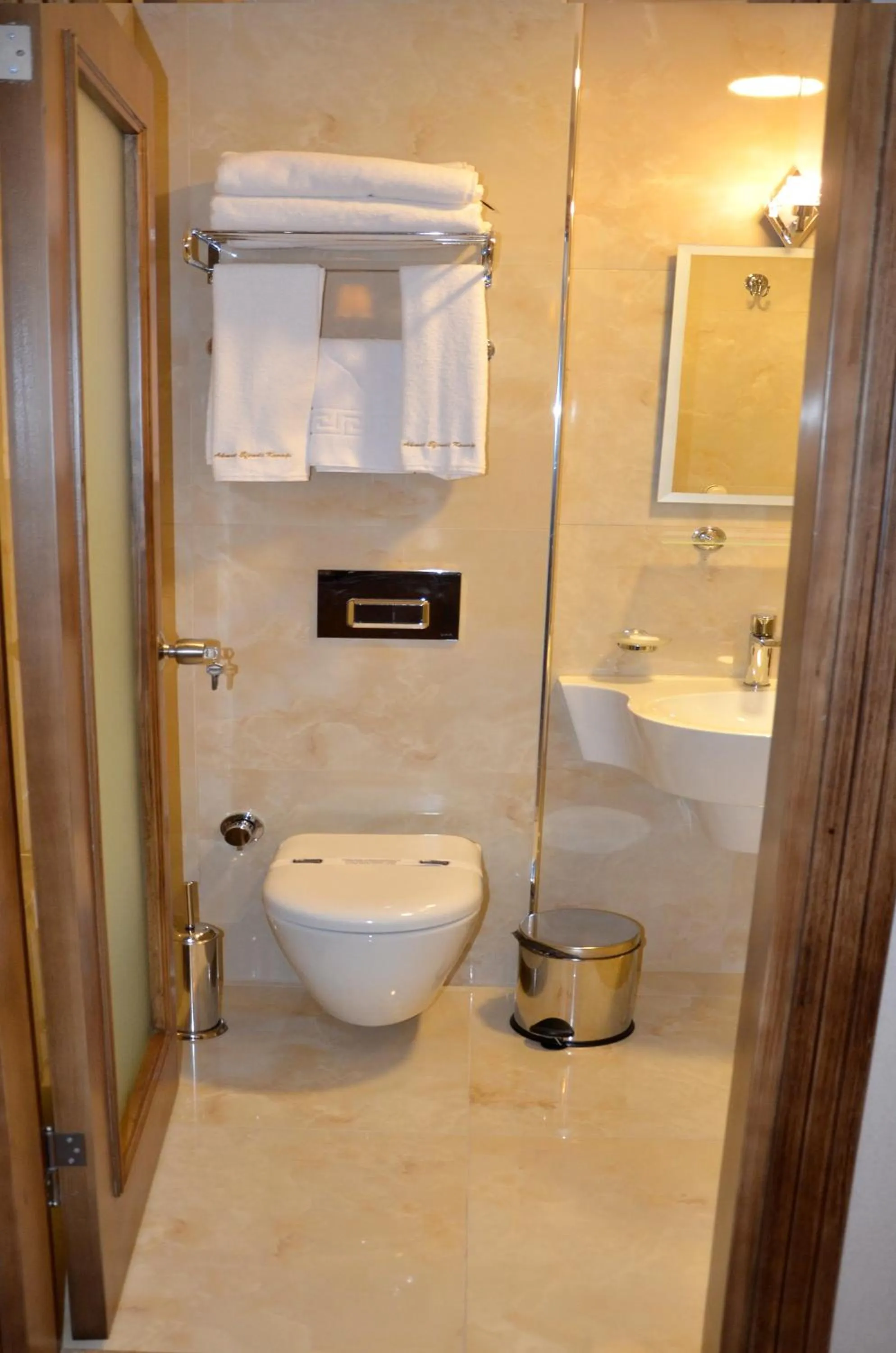 Toilet in Ahmet Efendi Konağı