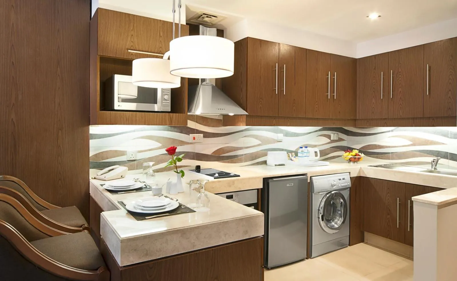 Kitchen or kitchenette in Oaks Liwa Executive Suites