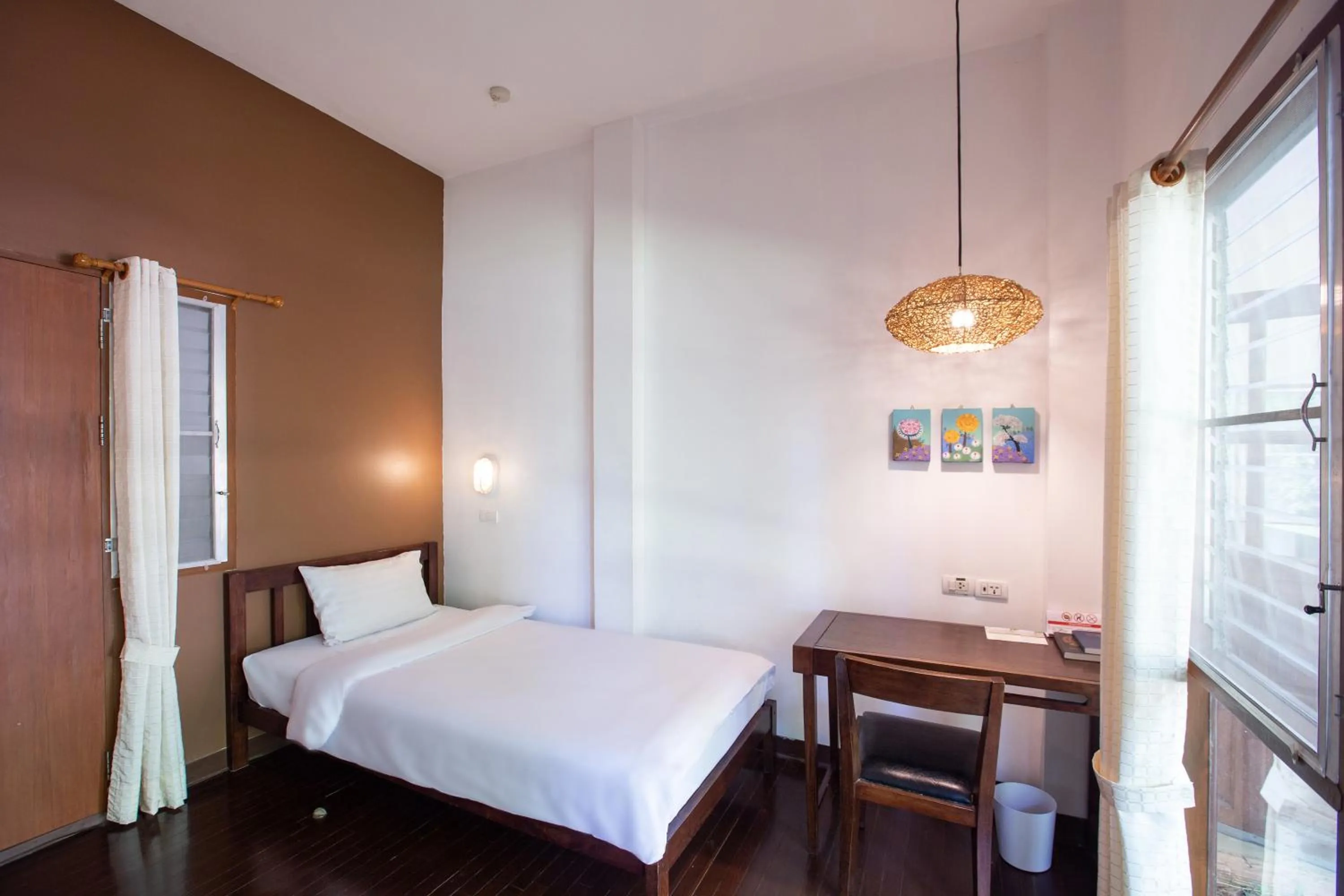 Bed in Eco Resort Chiang Mai