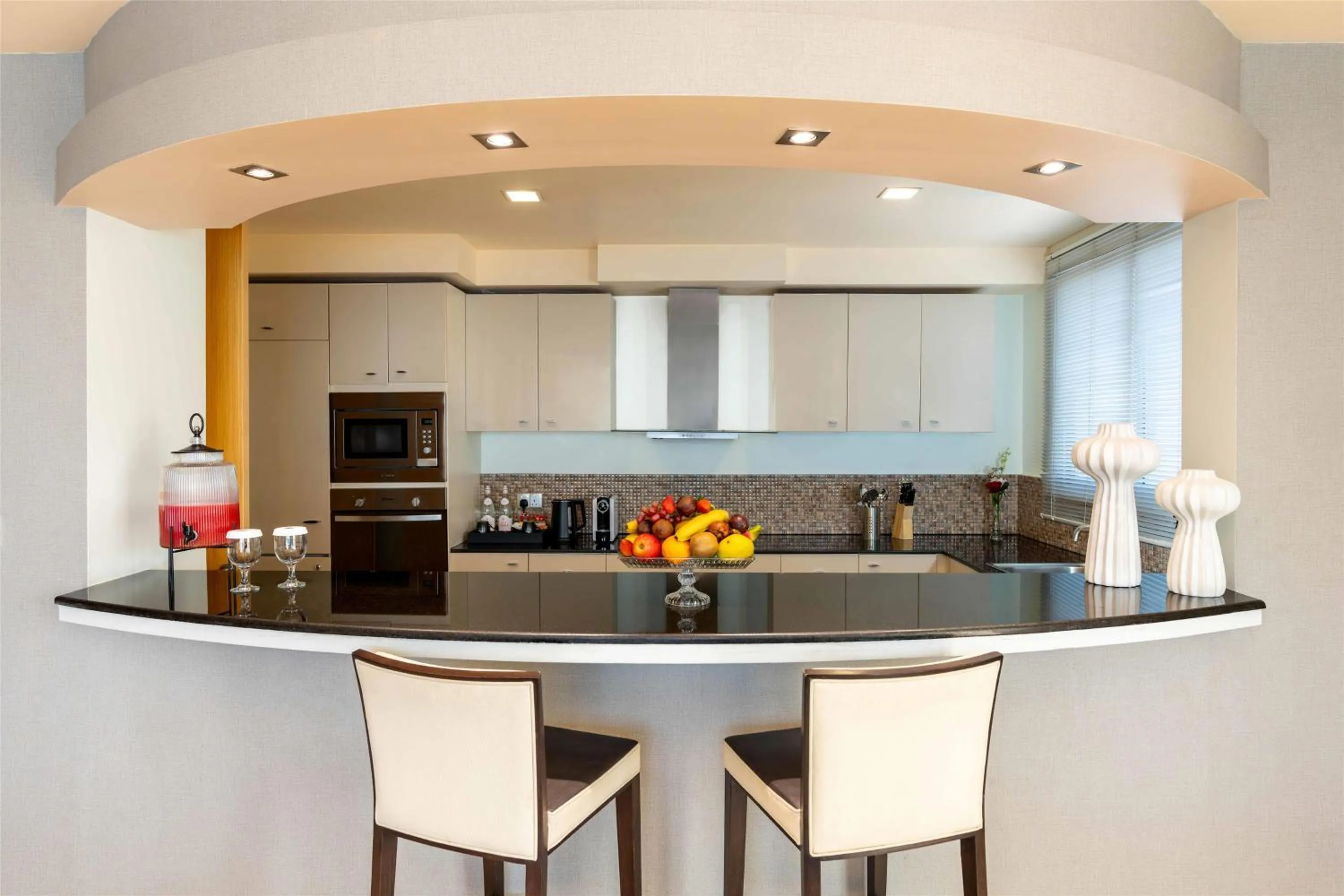 Kitchen or kitchenette in The K Hotel