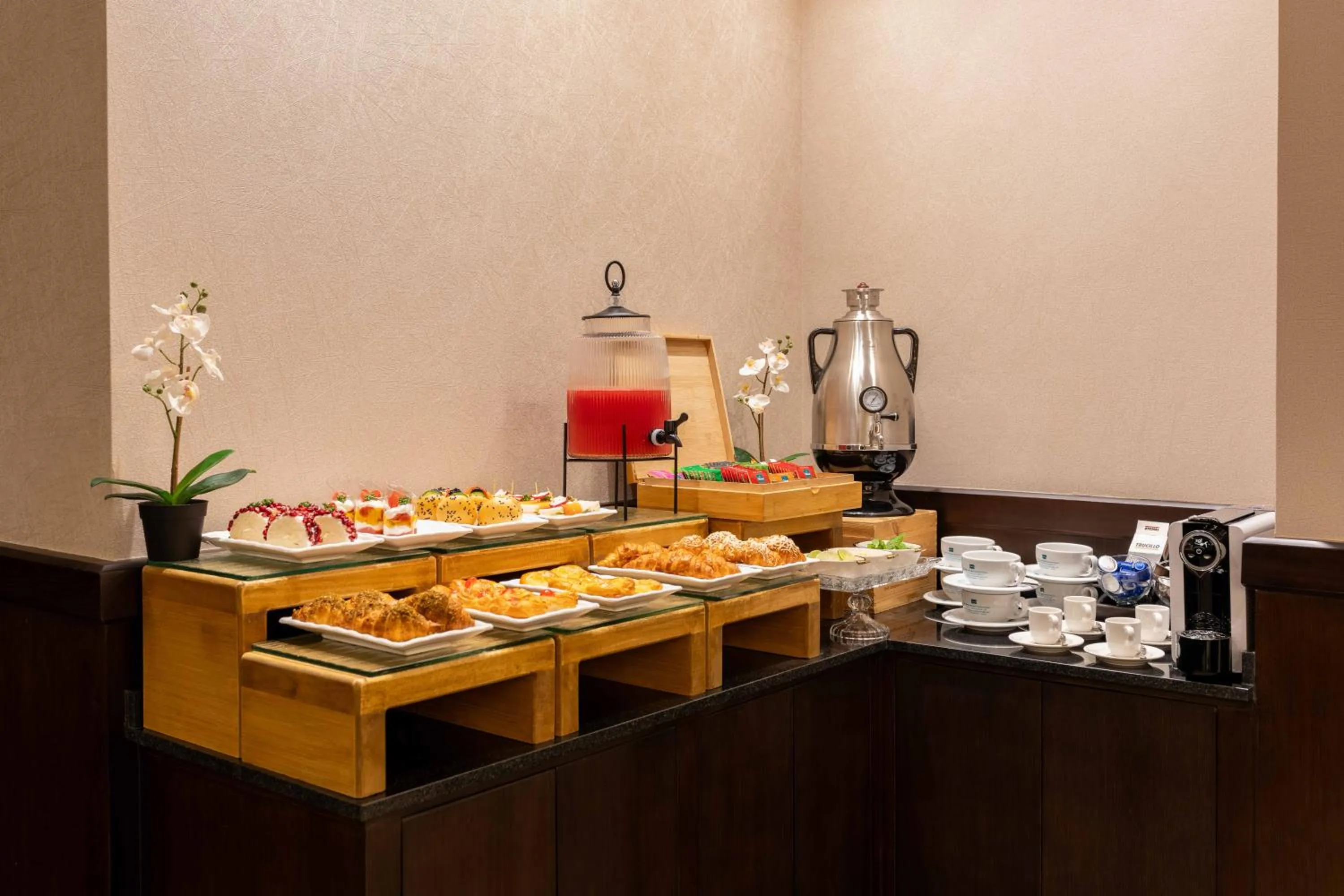 Banquet/Function facilities in The K Hotel