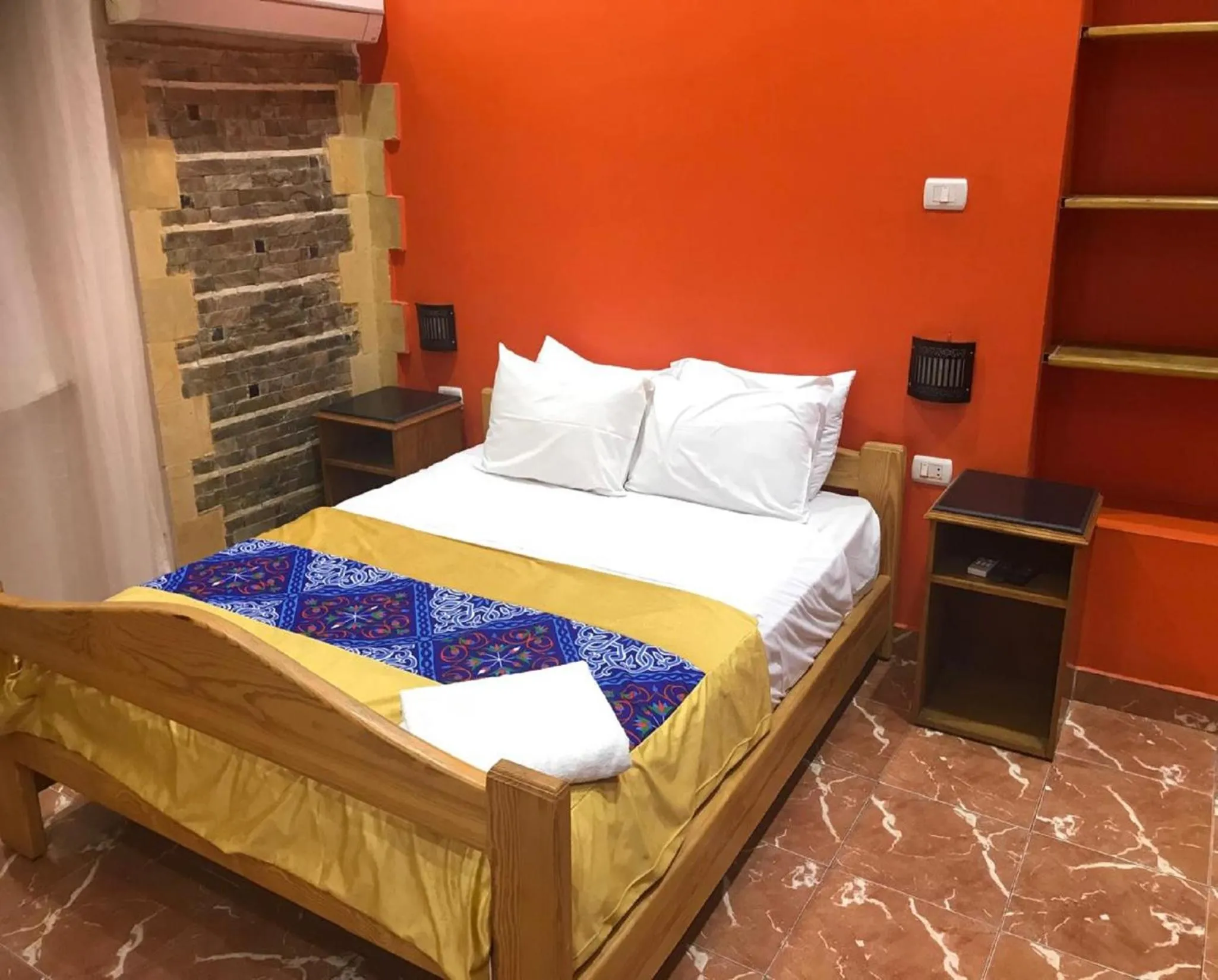 Bed in Golden Hotel Cairo