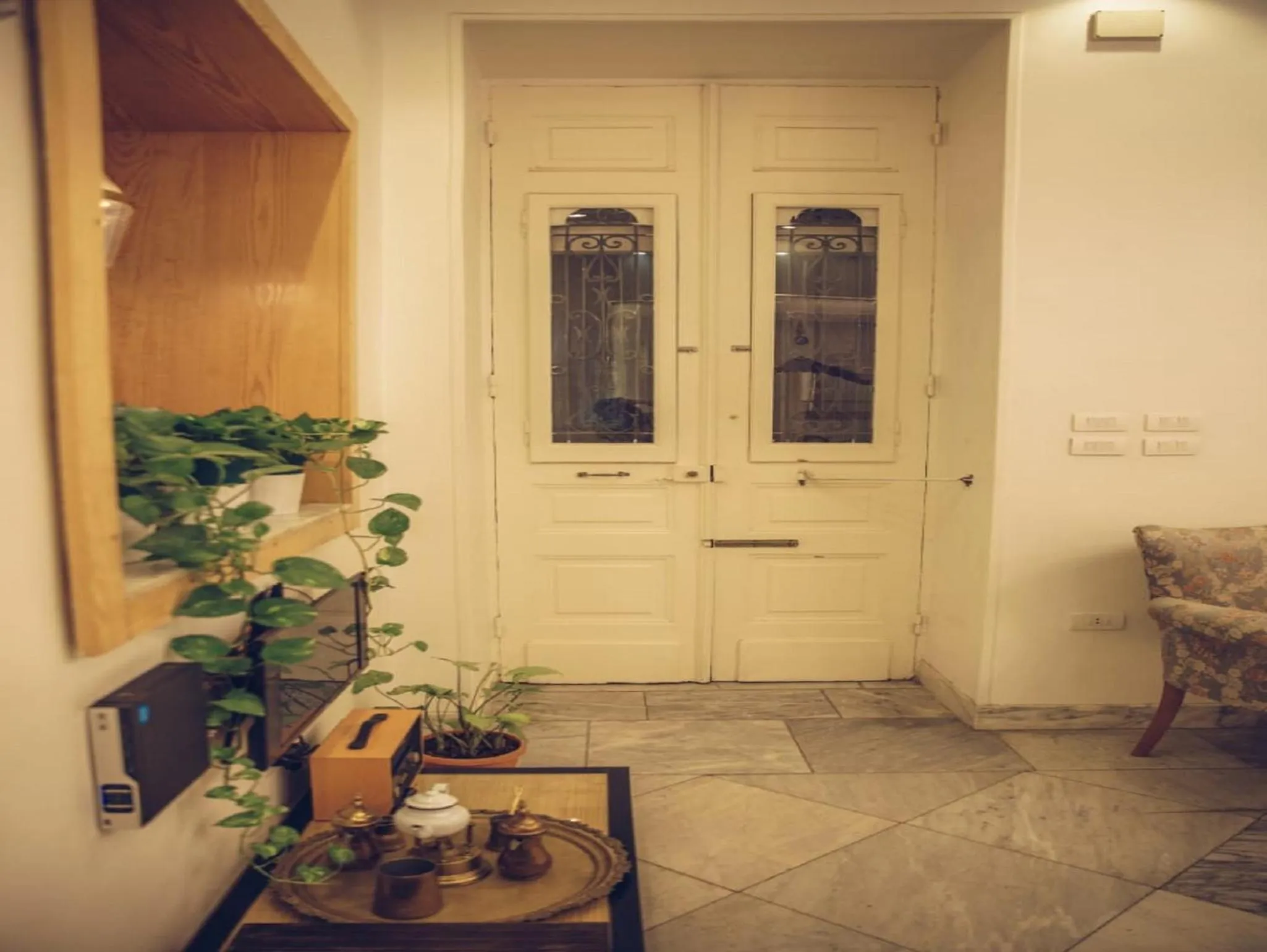 Facade/entrance in Paris Hotel Cairo