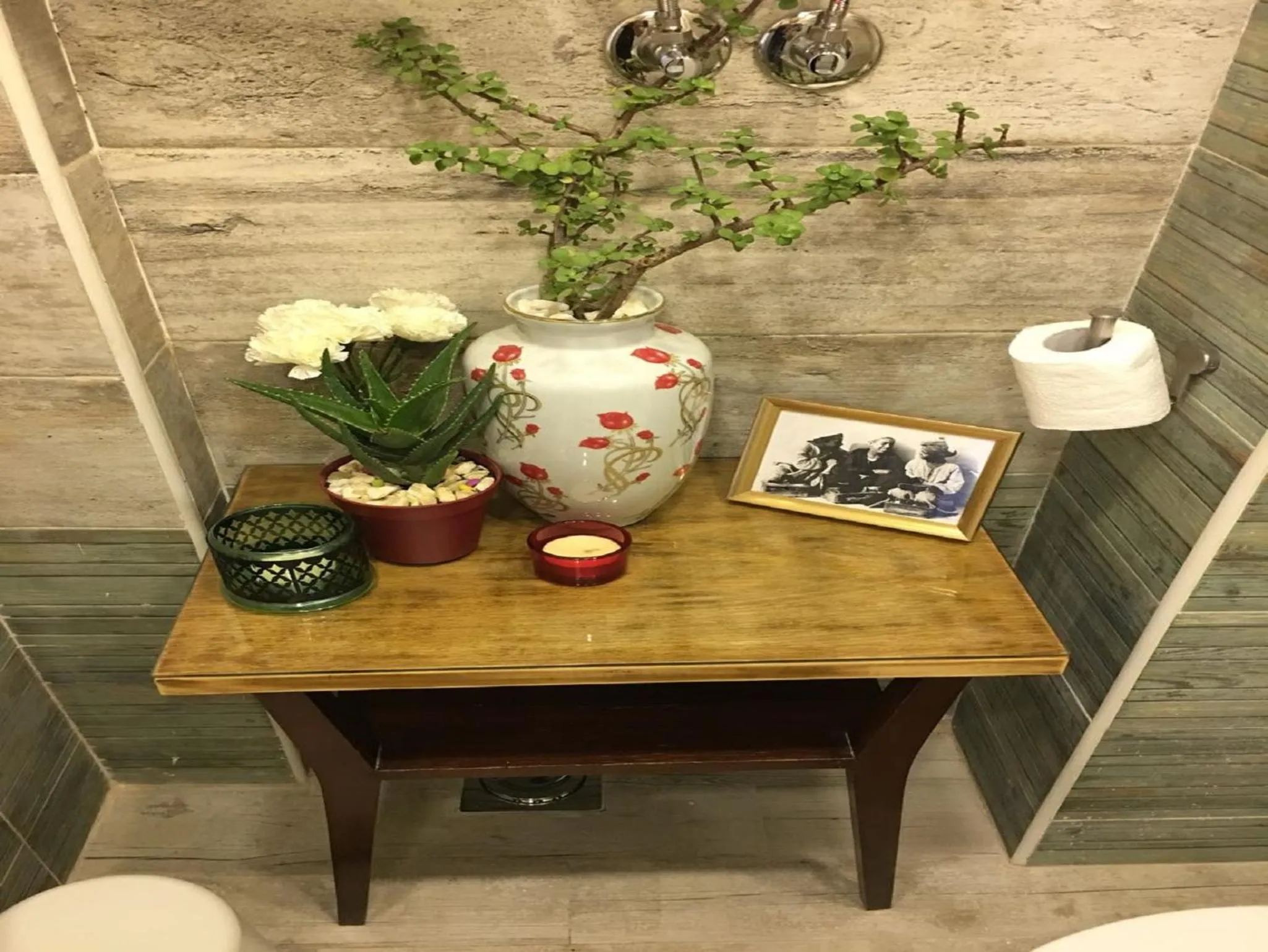 Bathroom in Paris Hotel Cairo