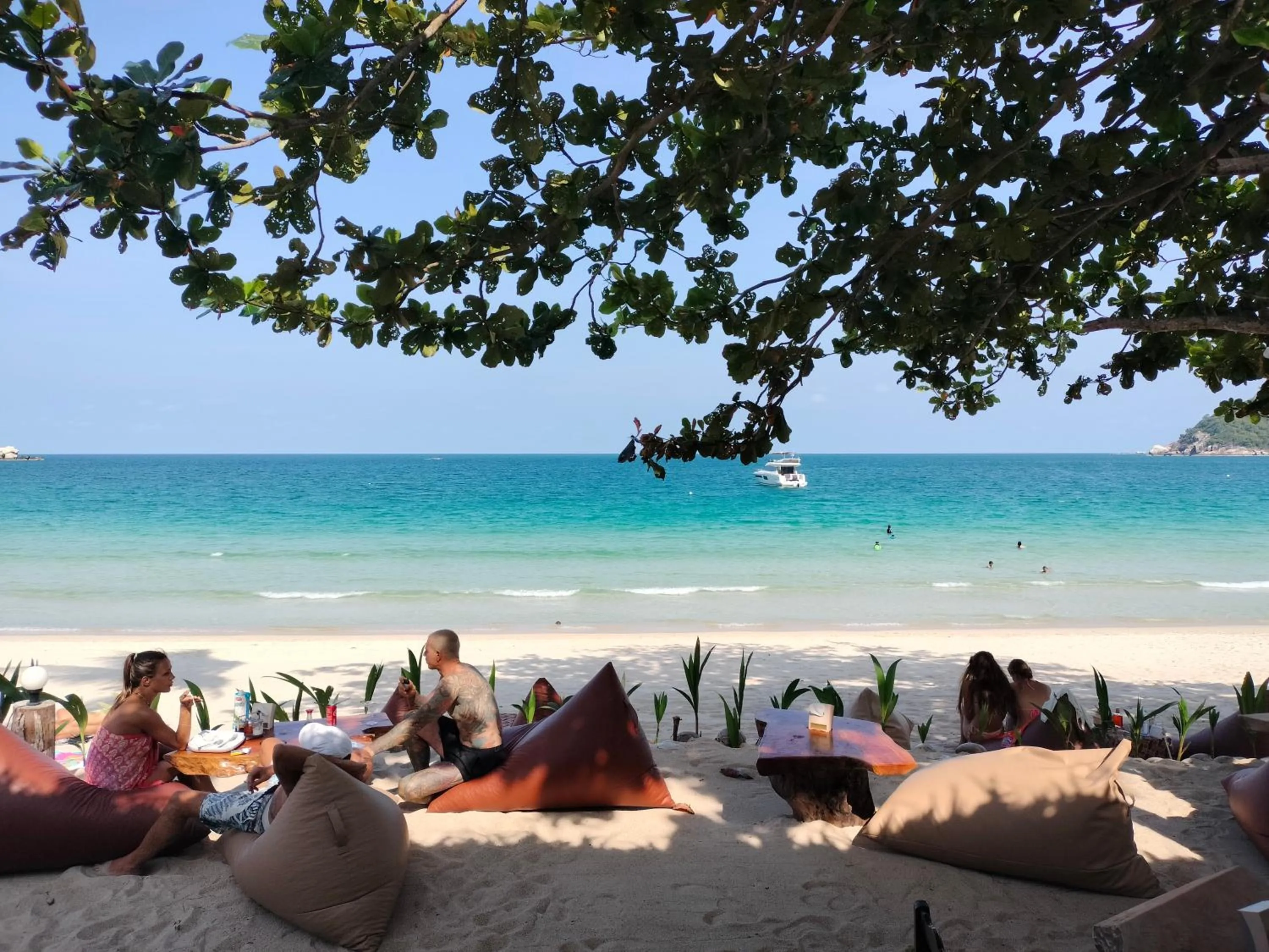 Restaurant/places to eat in Phuwadee Resort