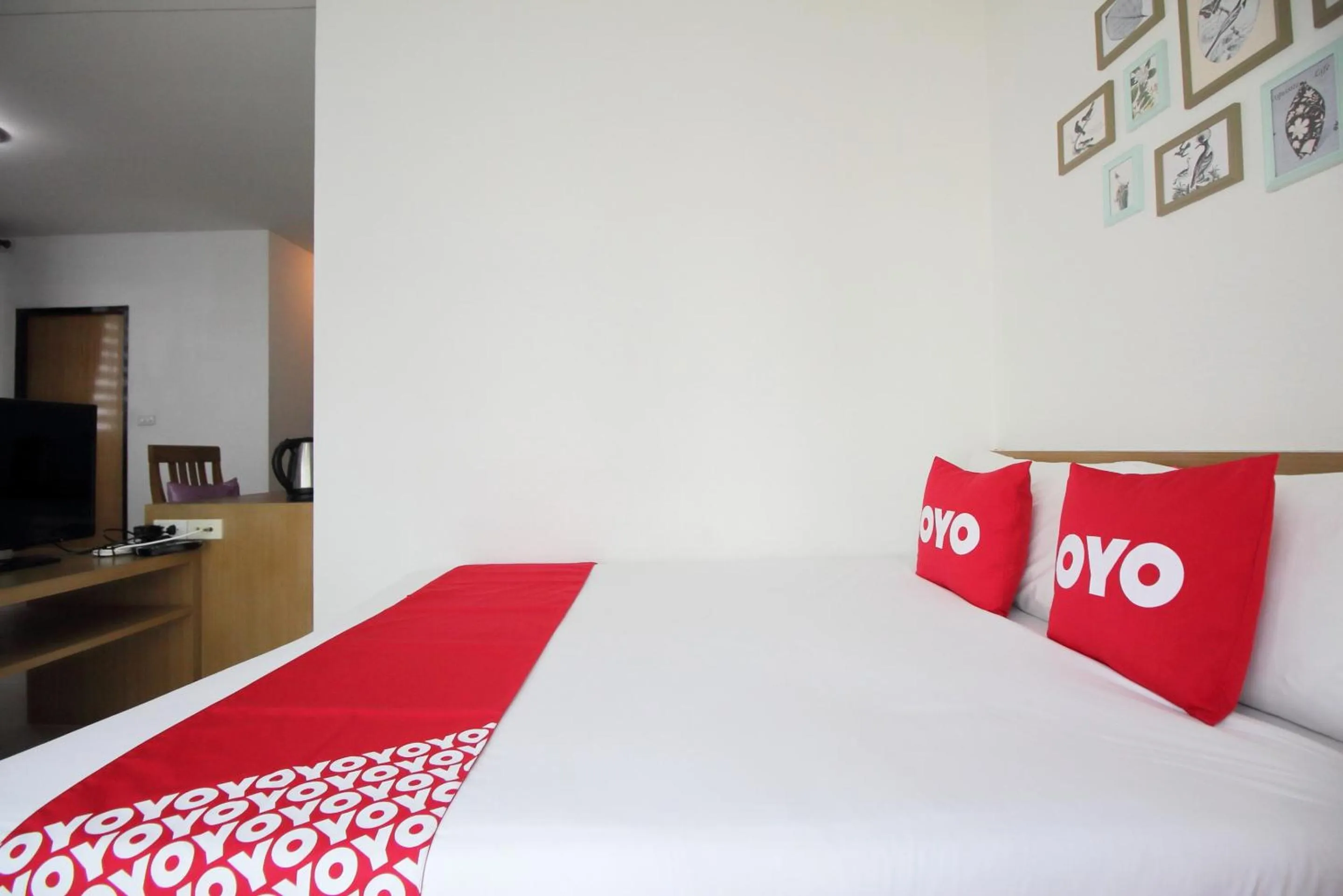 Bedroom in Super OYO Capital O 564 Nature Boutique Hotel