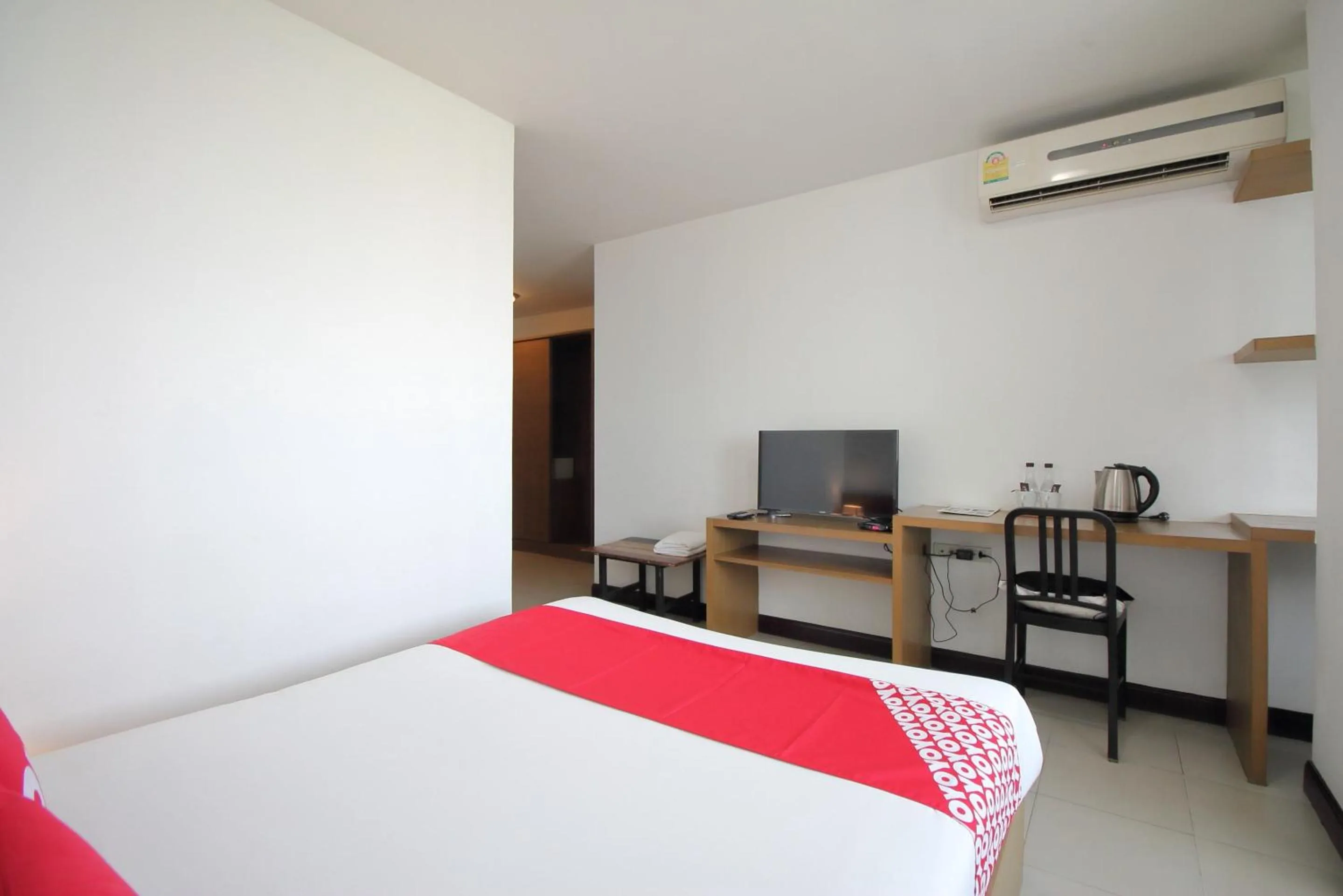 Bedroom in Super OYO Capital O 564 Nature Boutique Hotel