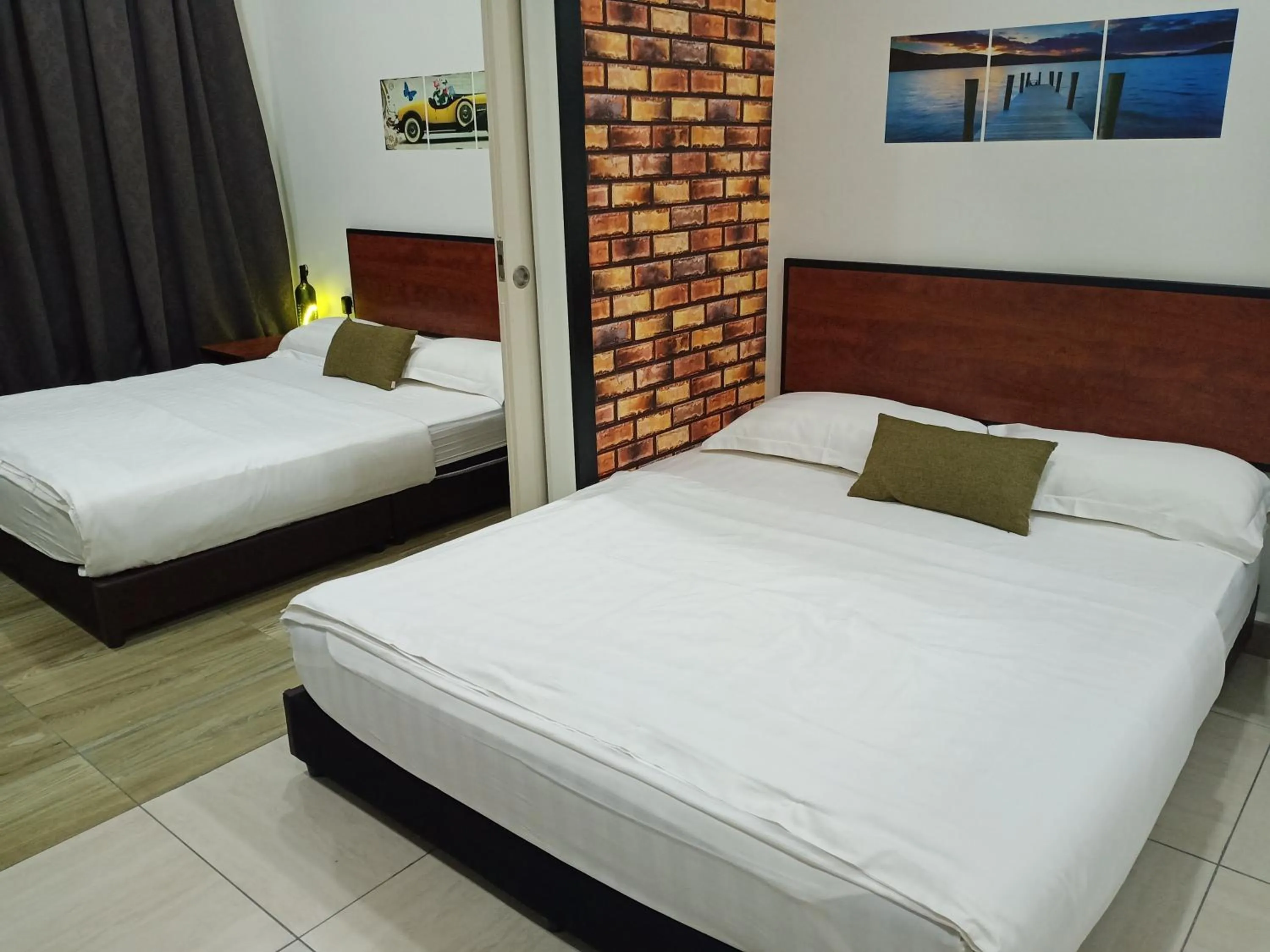Bed in The Octagon Ipoh - Home Stay