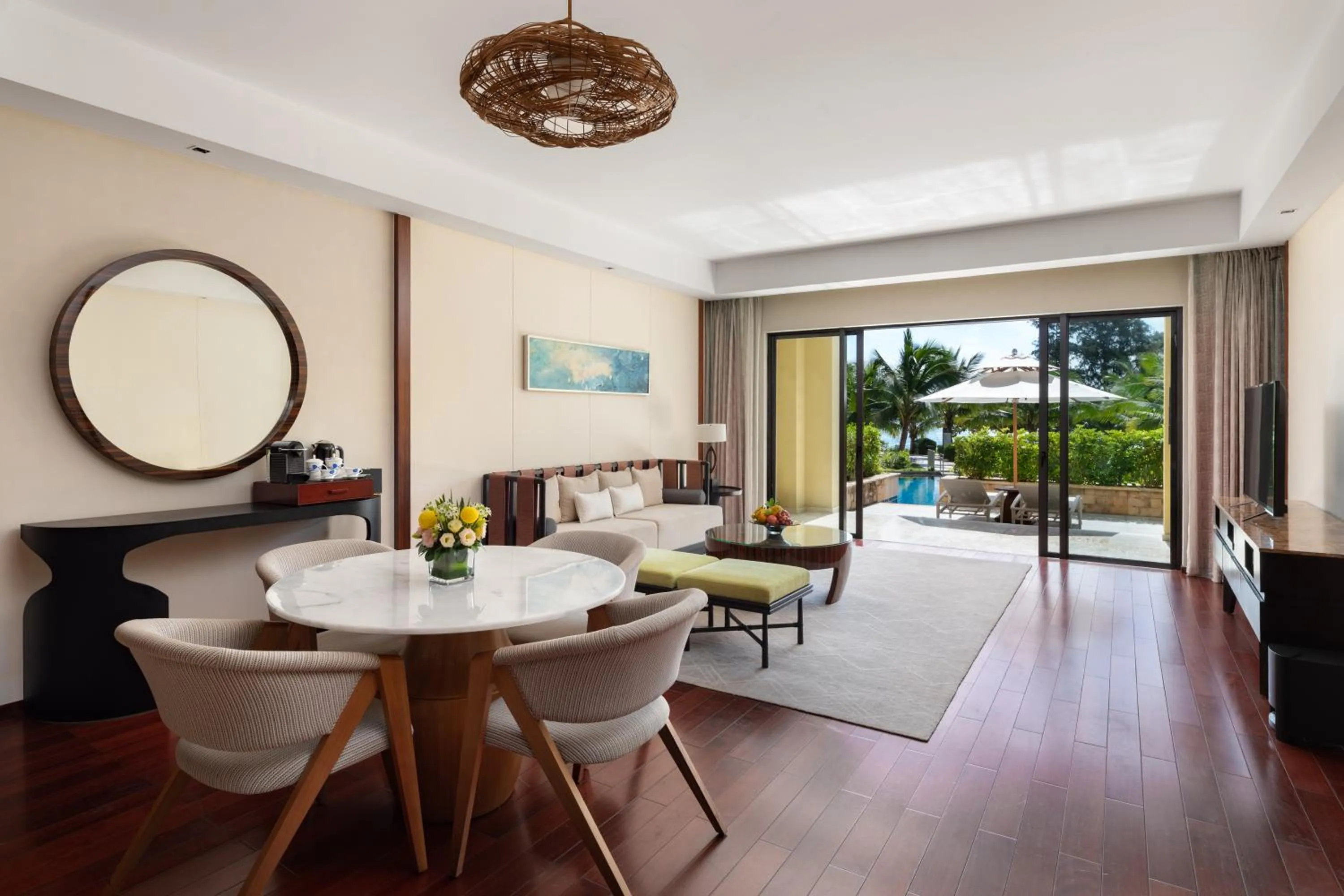 Living room in The Ritz-Carlton Sanya, Yalong Bay