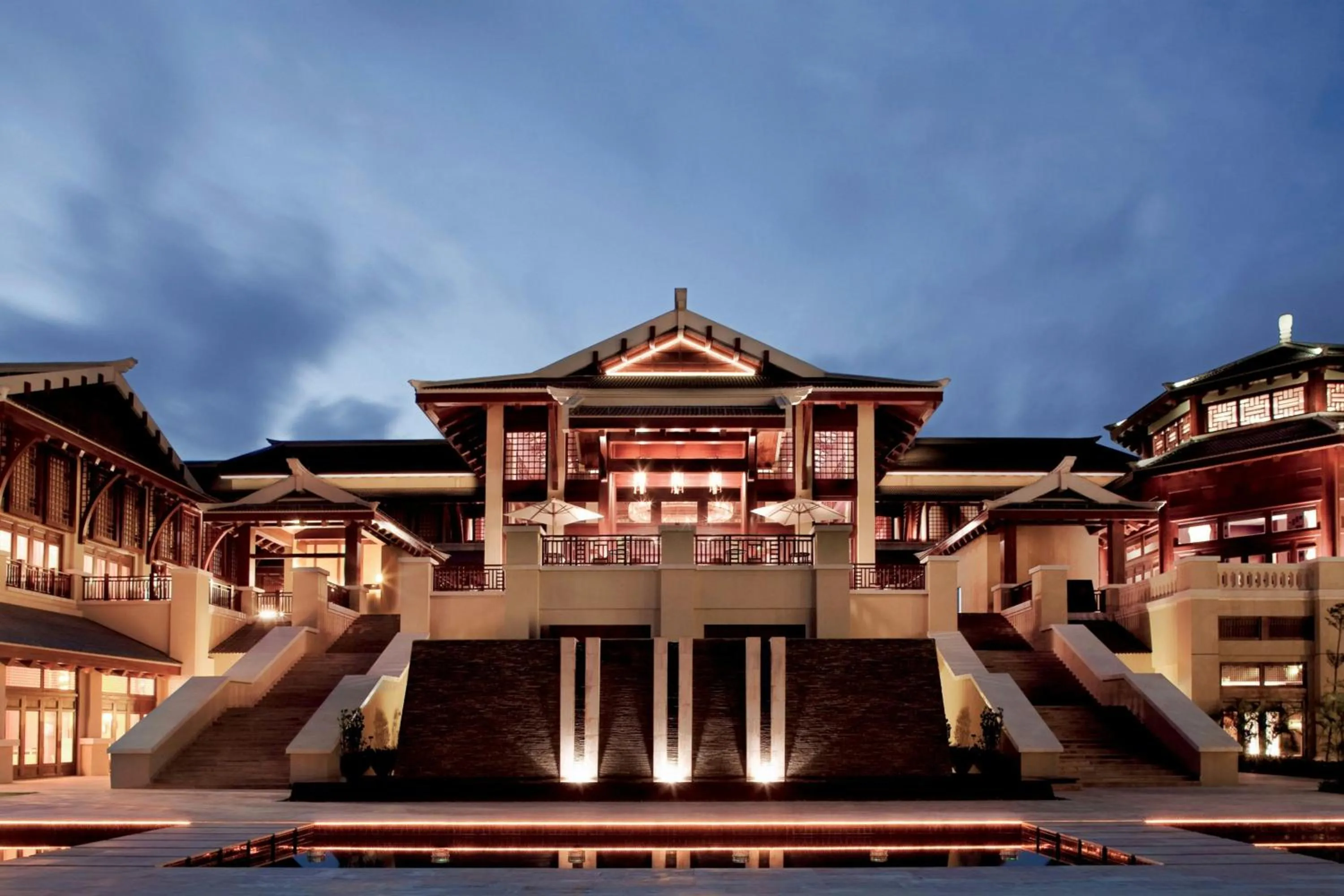 Property building in The Ritz-Carlton Sanya, Yalong Bay