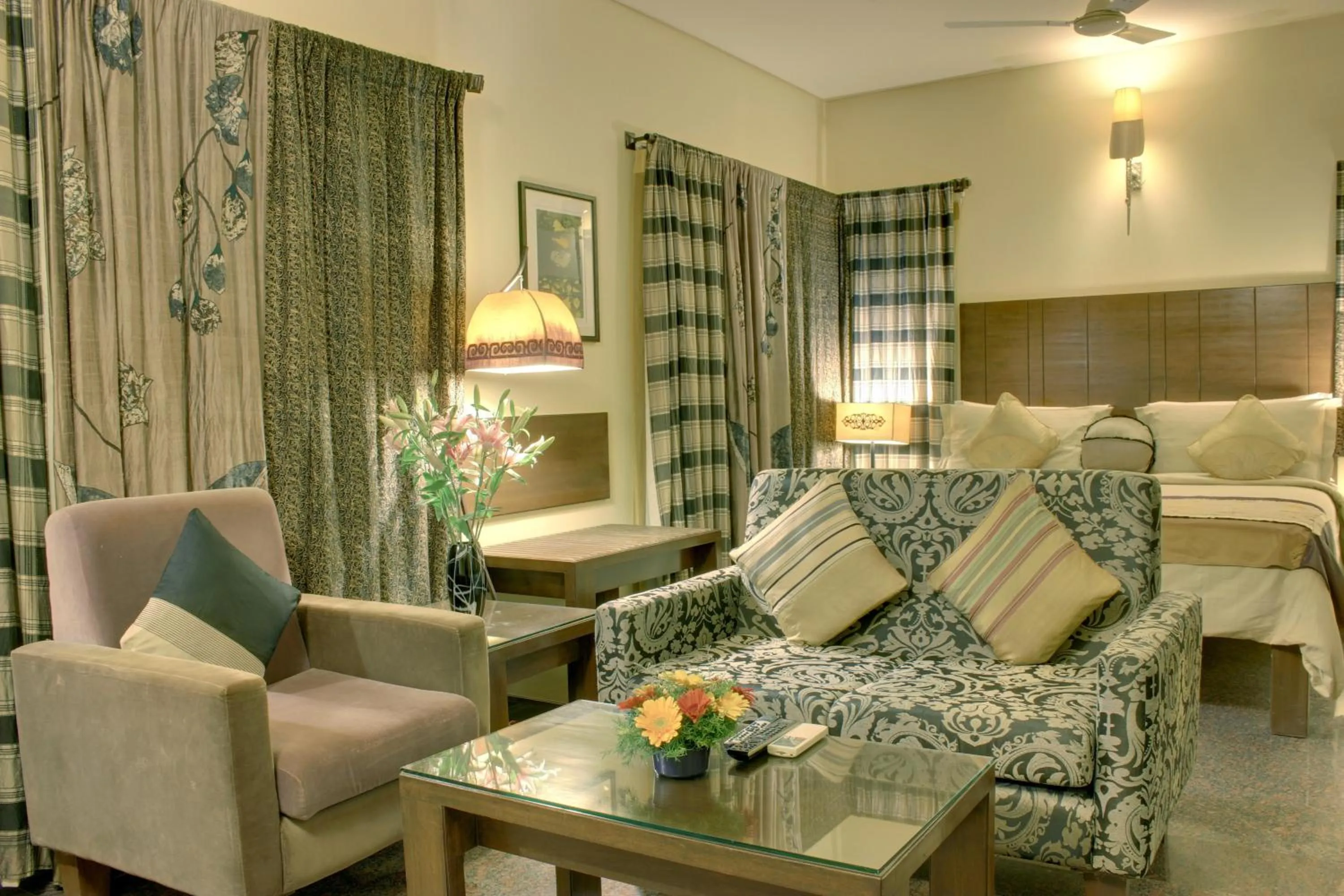 Seating area in juSTa Indiranagar