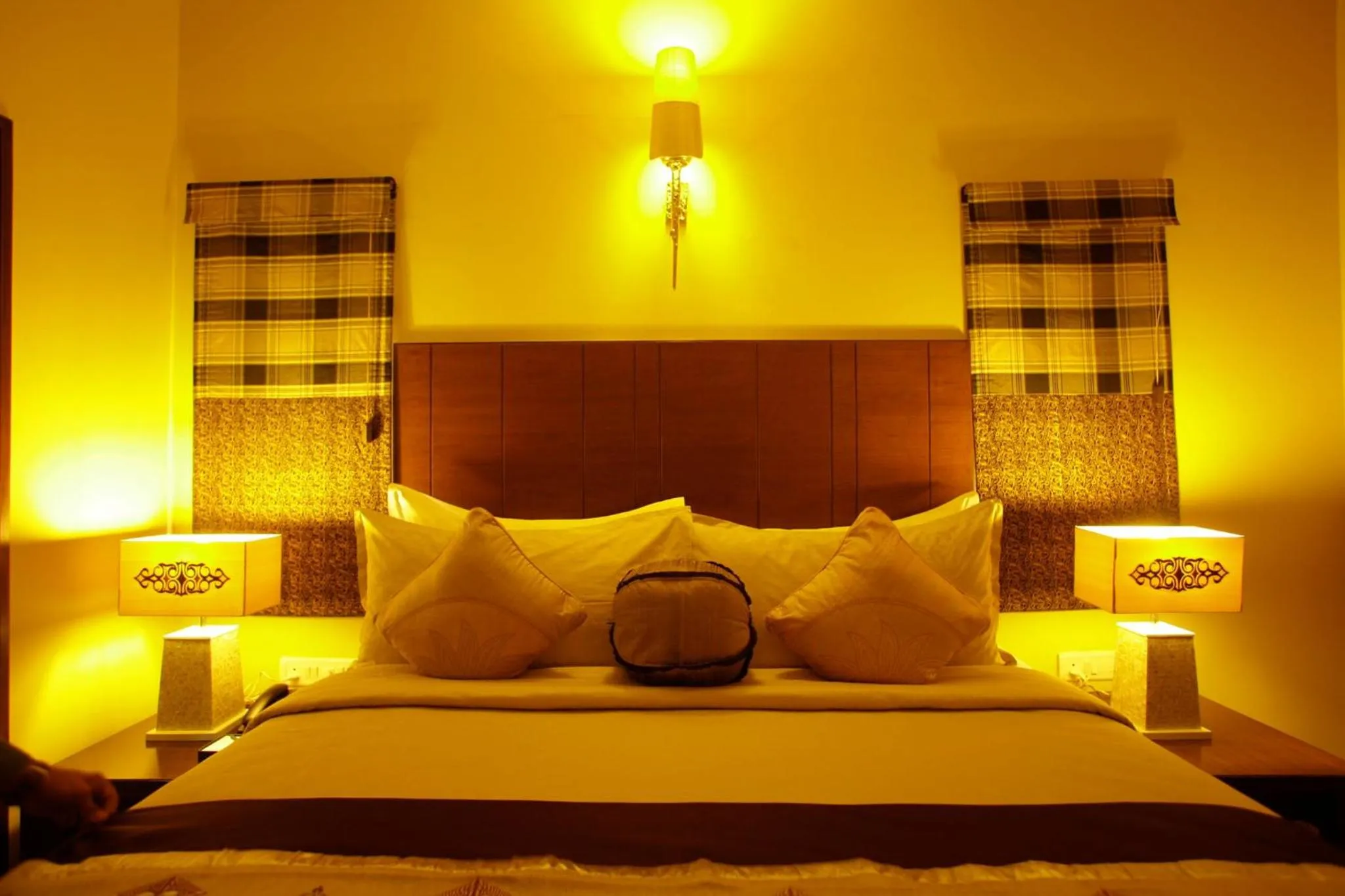 Bedroom, Bed in juSTa Indiranagar