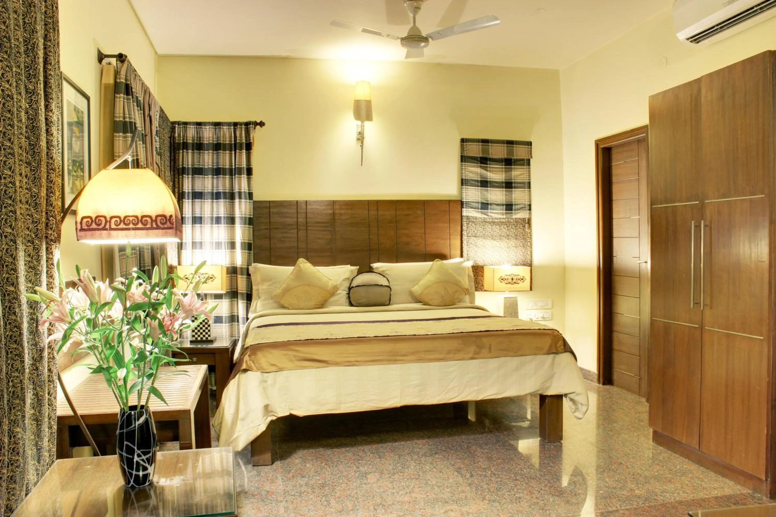 Bedroom, Bed in juSTa Indiranagar