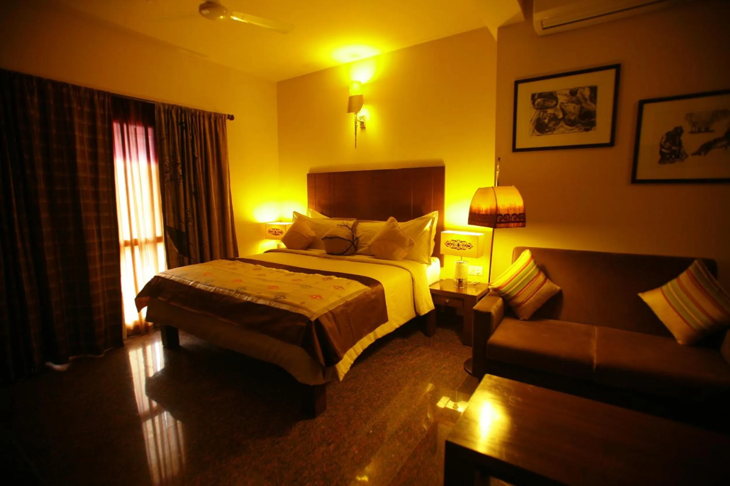 Bedroom, Bed in juSTa Indiranagar