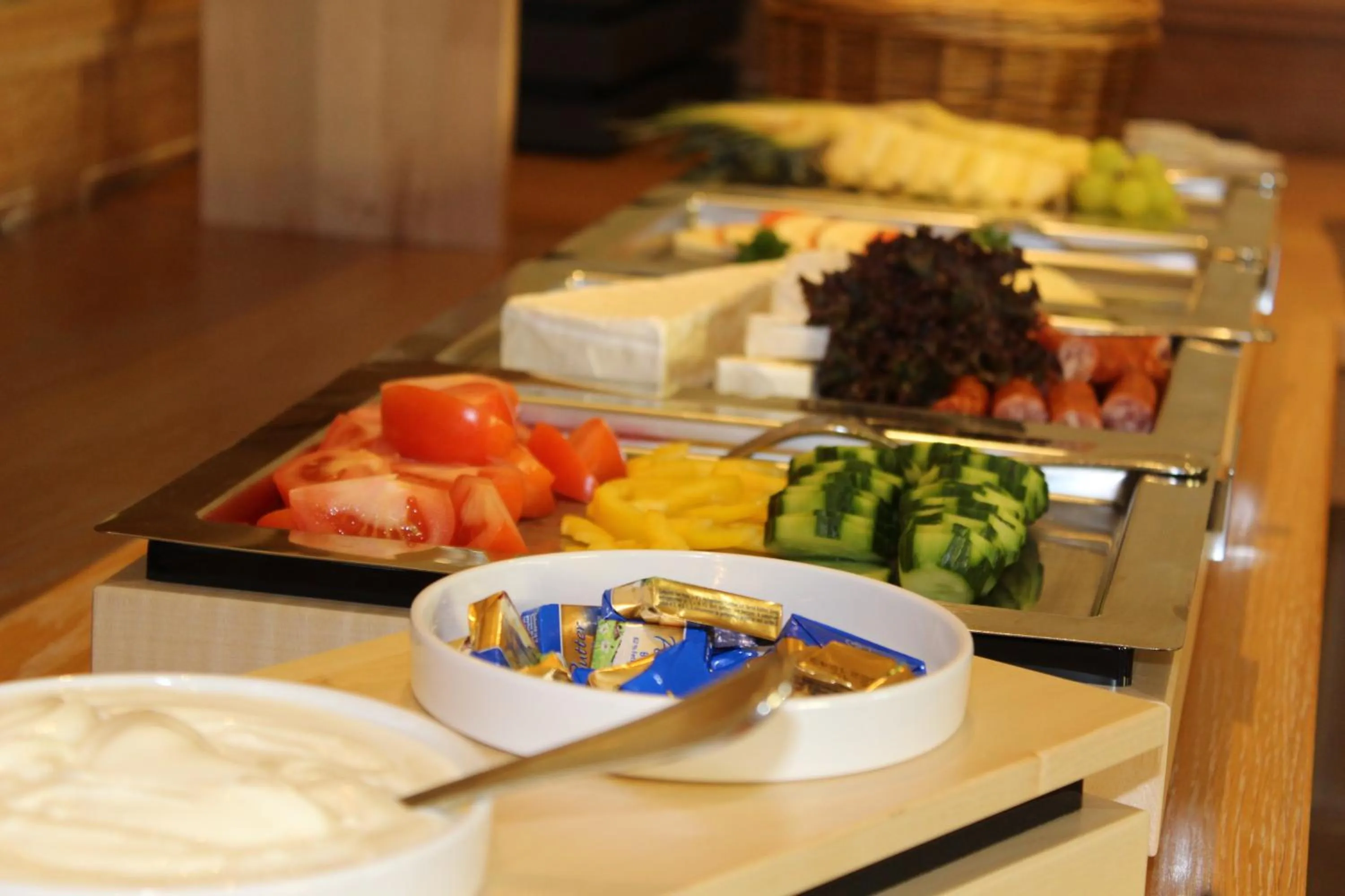 Breakfast in Hotel Lobmeyer