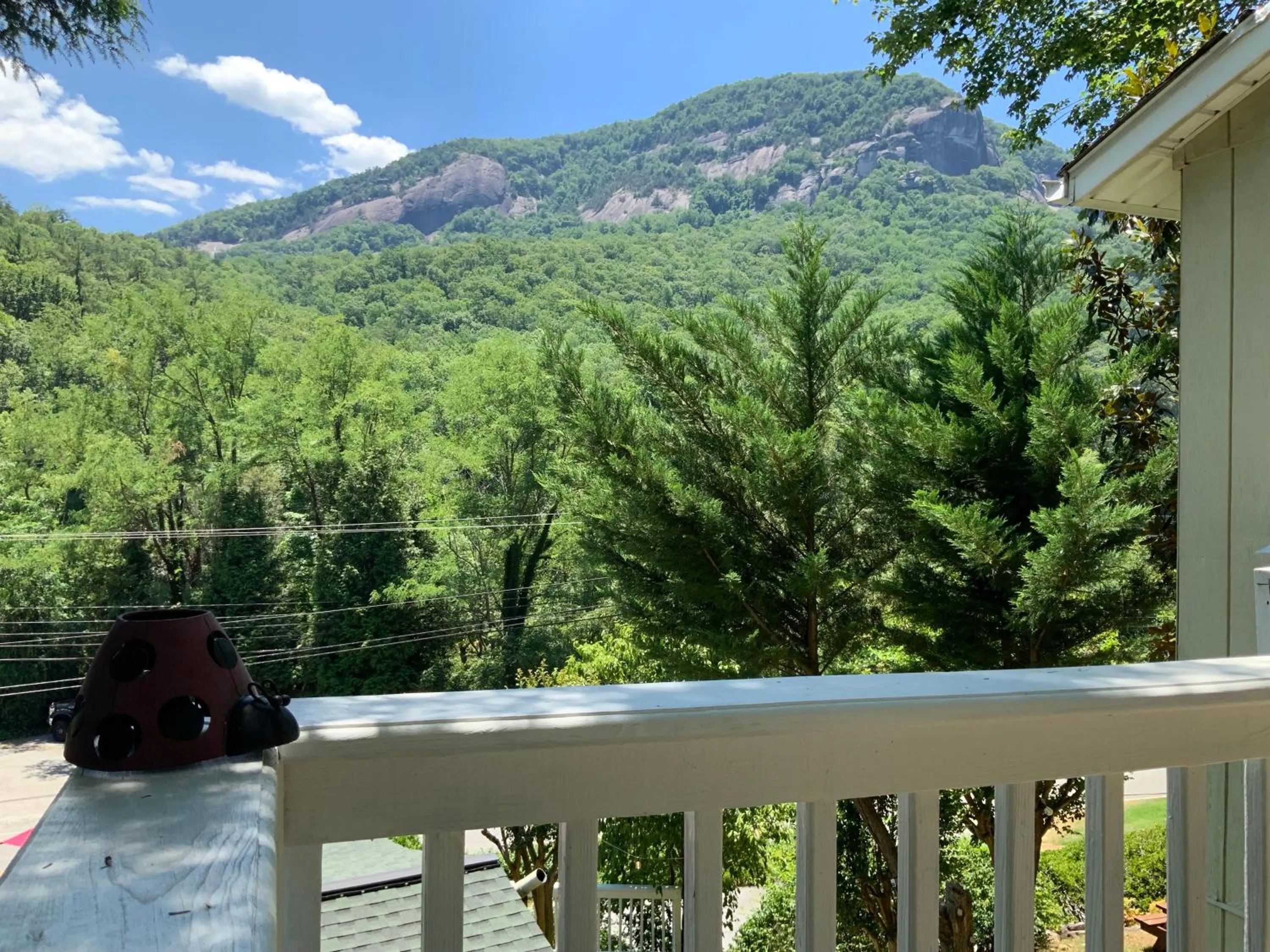 The Chimney Rock Inn & Cottages