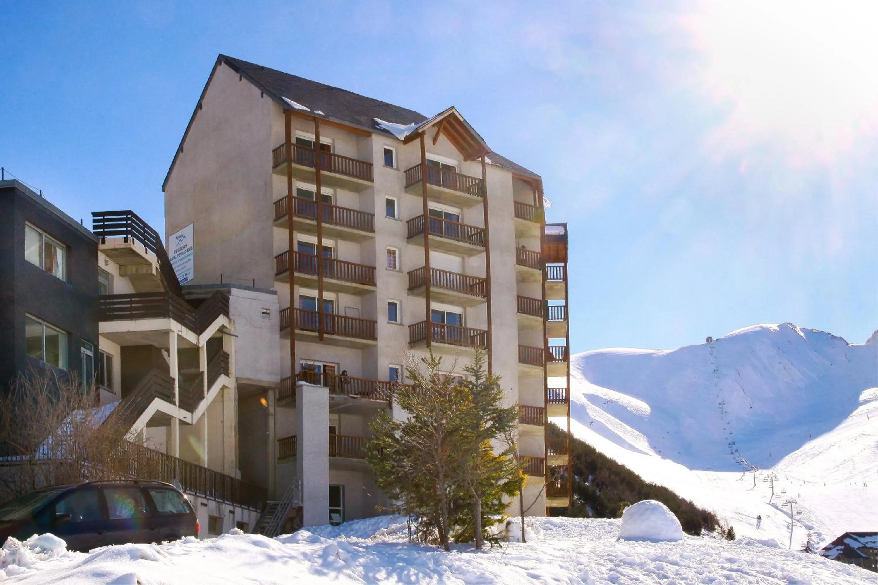 Facade/entrance in Résidence Goélia Royal Peyragudes