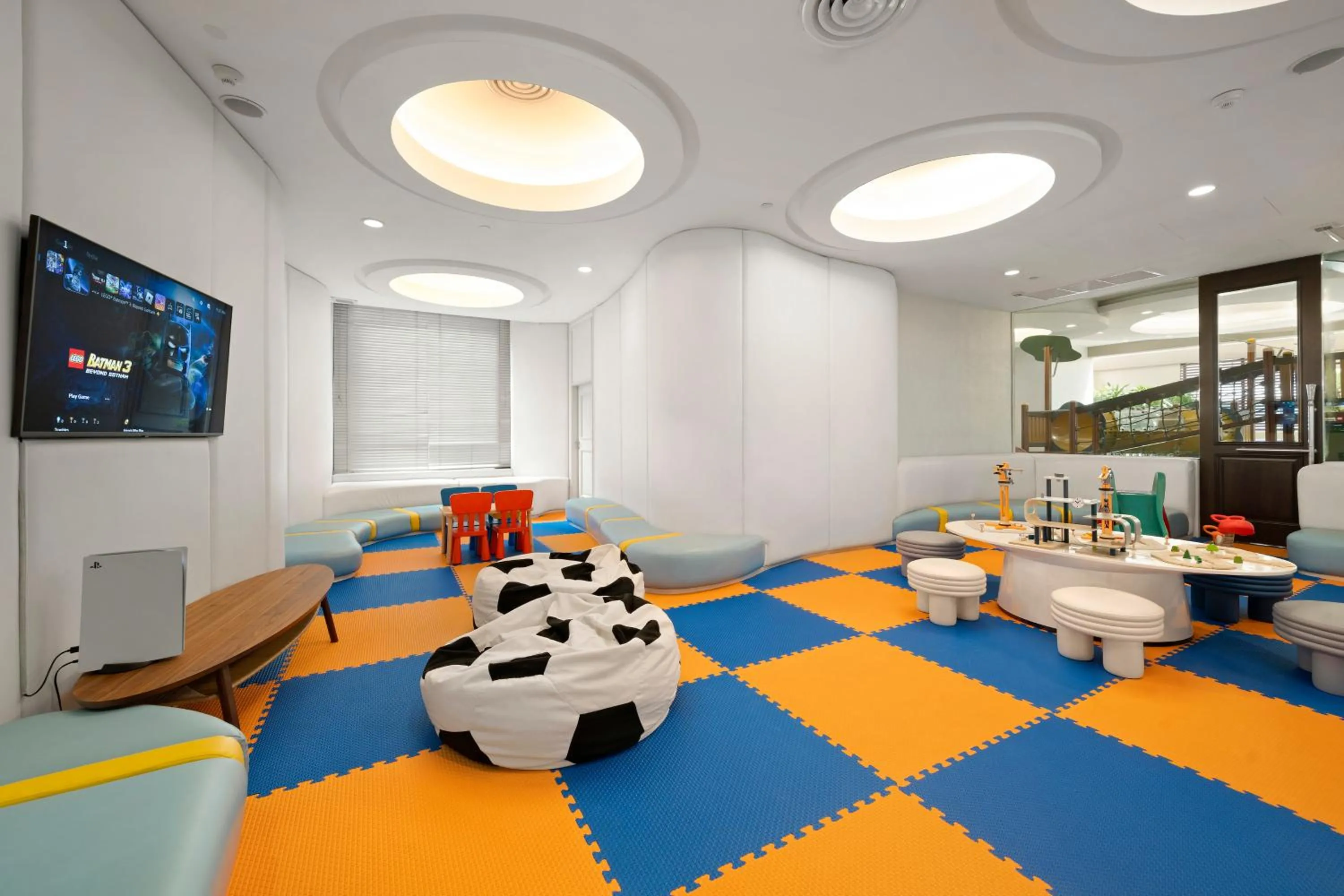 Kids's club in Grande Centre Point Hotel Ratchadamri Bangkok