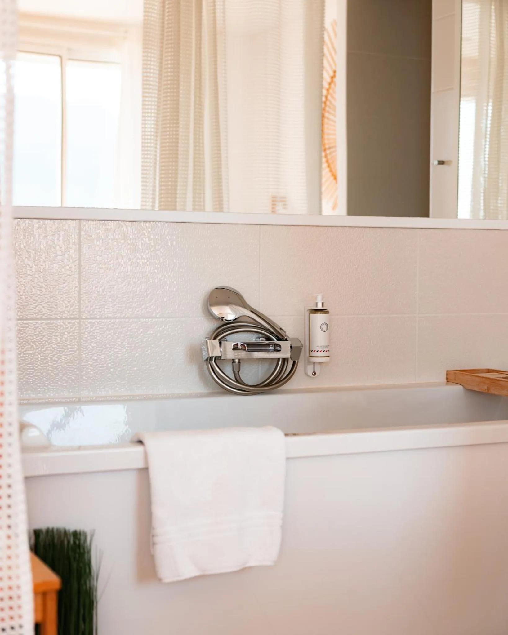 Hotel de La Plage - Mahogany