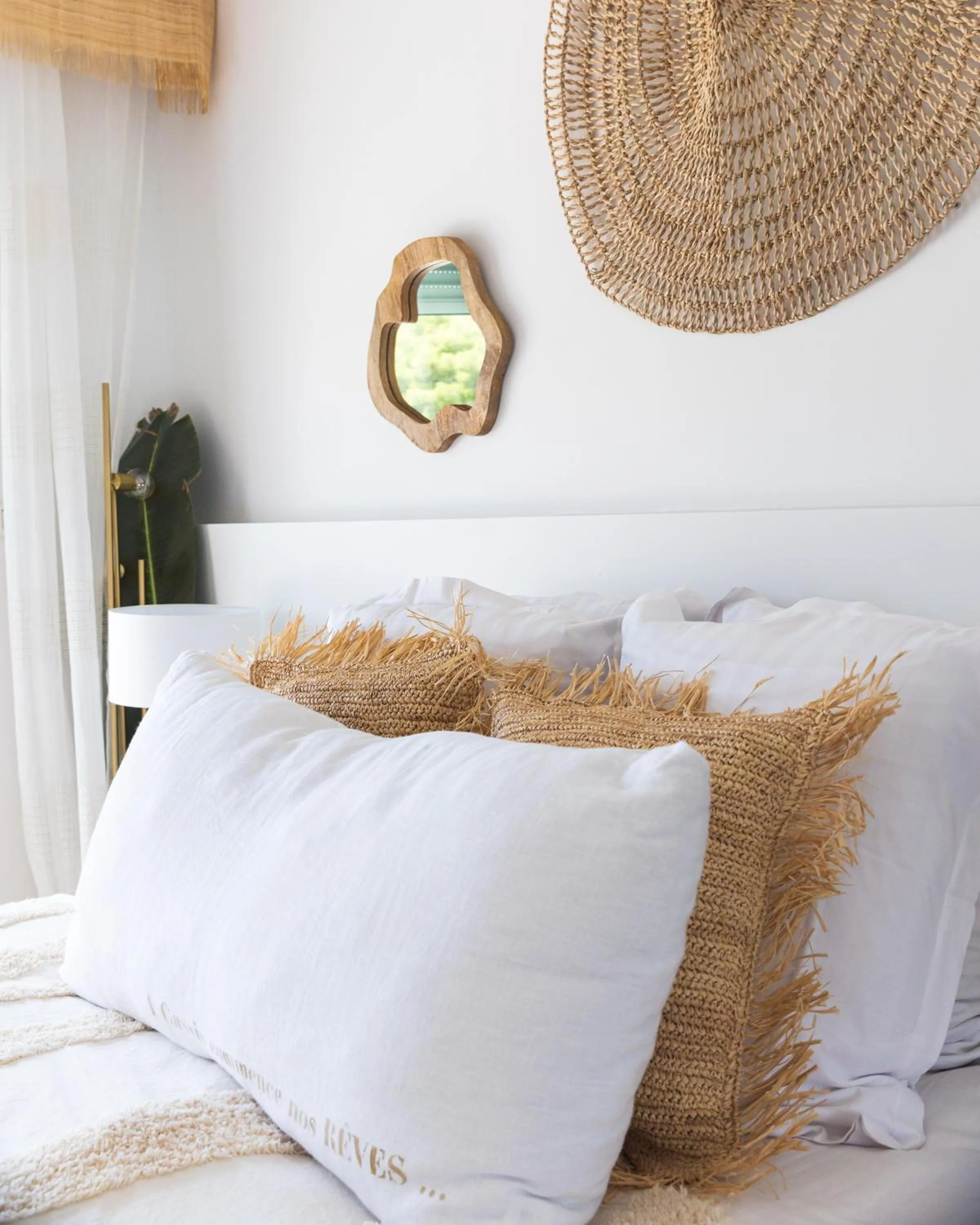 Bed in Hotel de La Plage - Mahogany