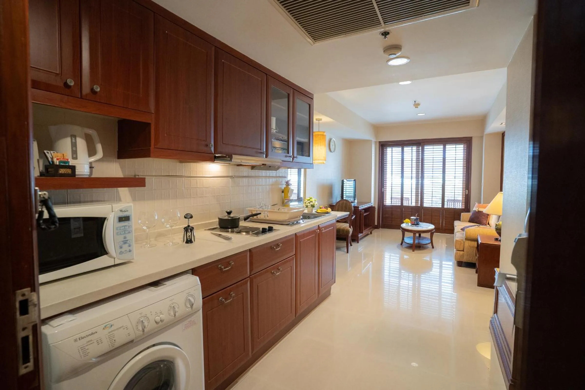 Kitchen or kitchenette in Centre Point Sukhumvit Thong-Lo