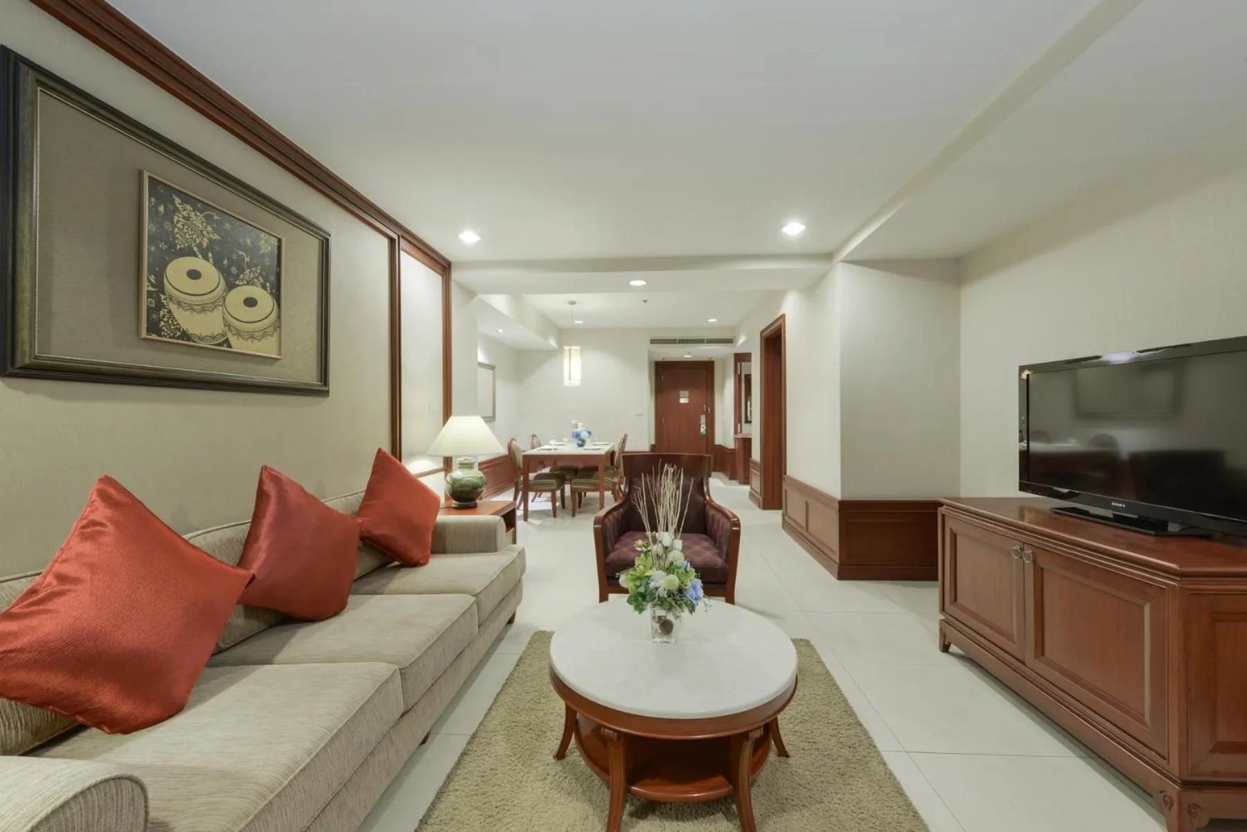 Communal lounge/ TV room in Centre Point Sukhumvit Thong-Lo