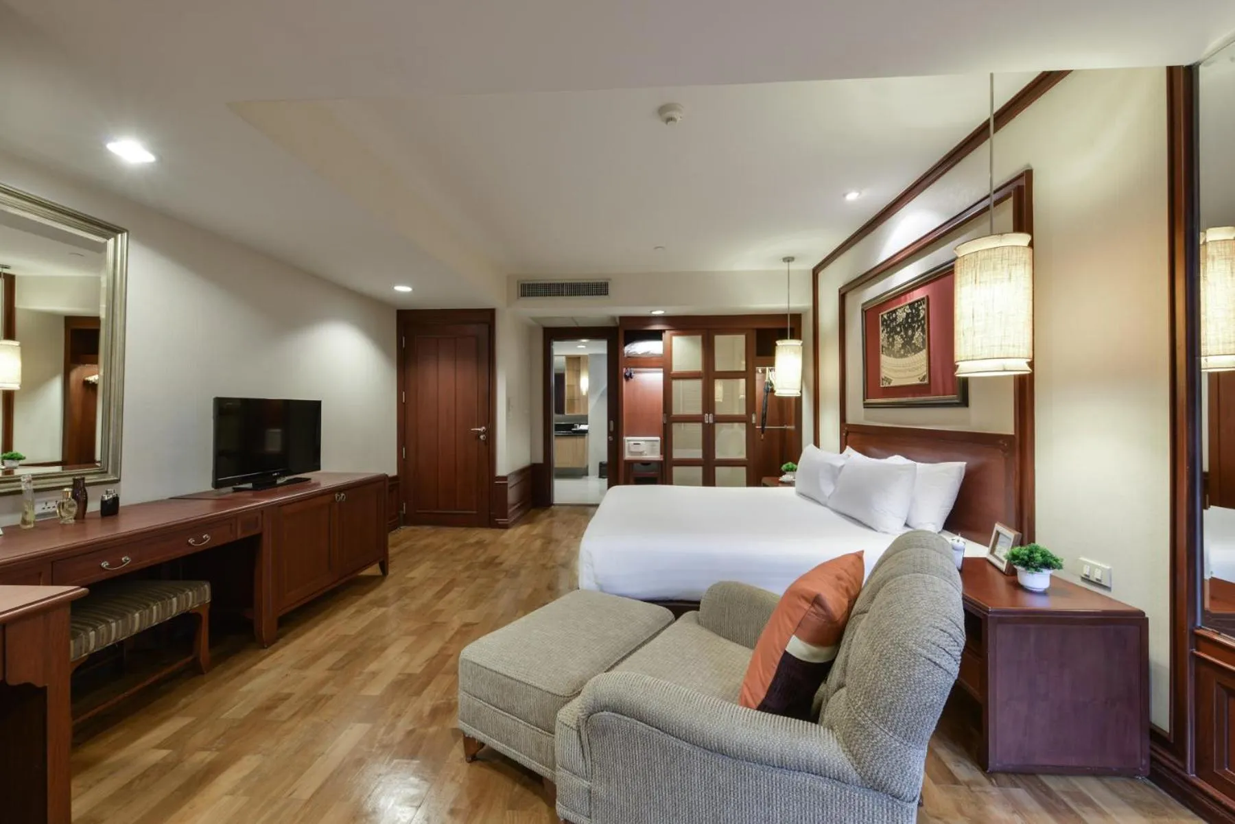 Bed in Centre Point Sukhumvit Thong-Lo