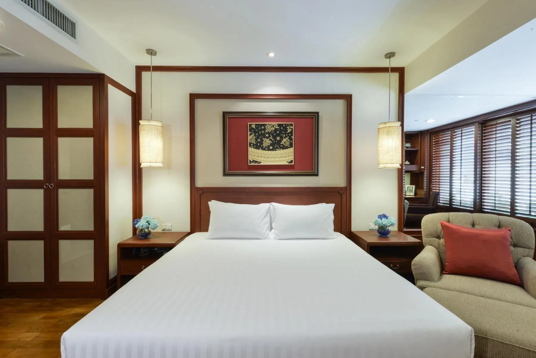 Bed in Centre Point Sukhumvit Thong-Lo