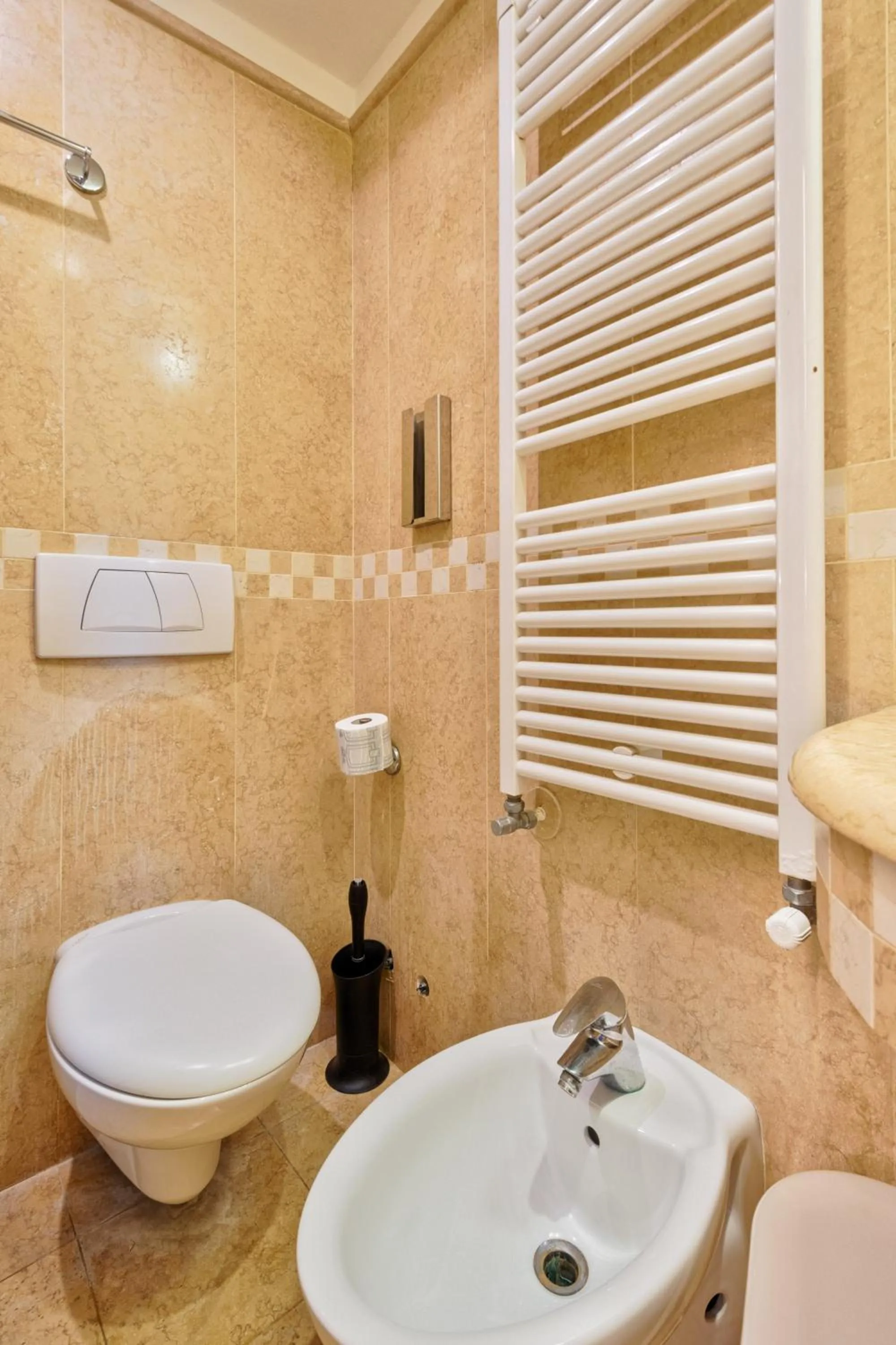 Bathroom in Hotel Vecellio Venice on the Lagoon